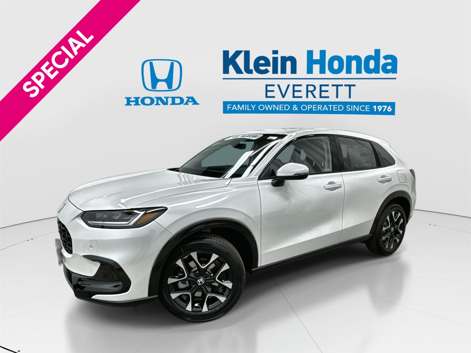 Platinum White Pearl 2026 Honda HR-V SUV / Crossover All-Wheel Drive Continuously Variable Transmission