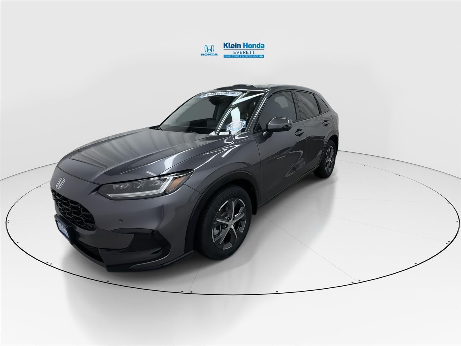 View vehicle photo 6