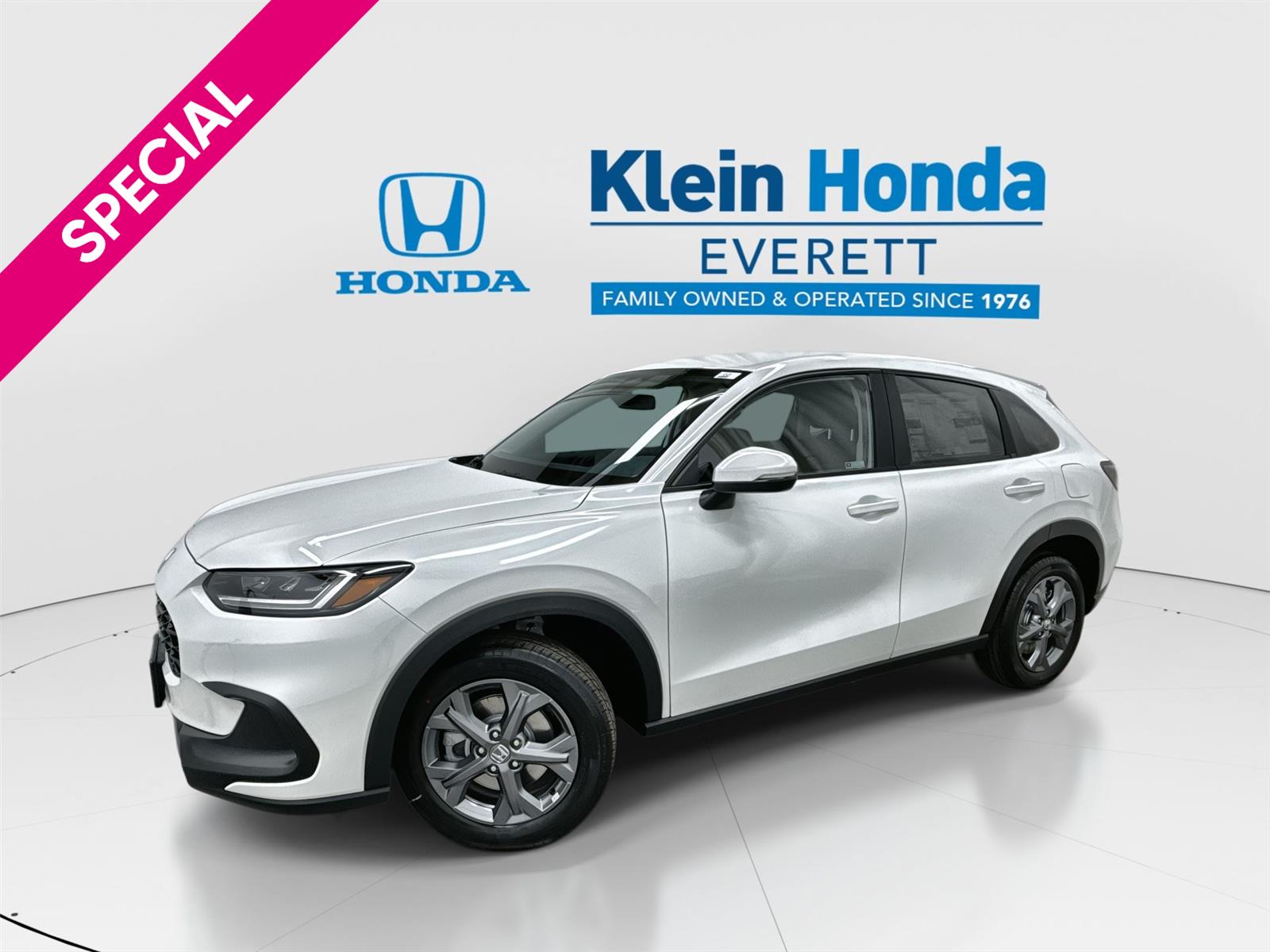 Platinum White Pearl 2027 Honda HR-V SUV / Crossover All-Wheel Drive Continuously Variable Transmission
