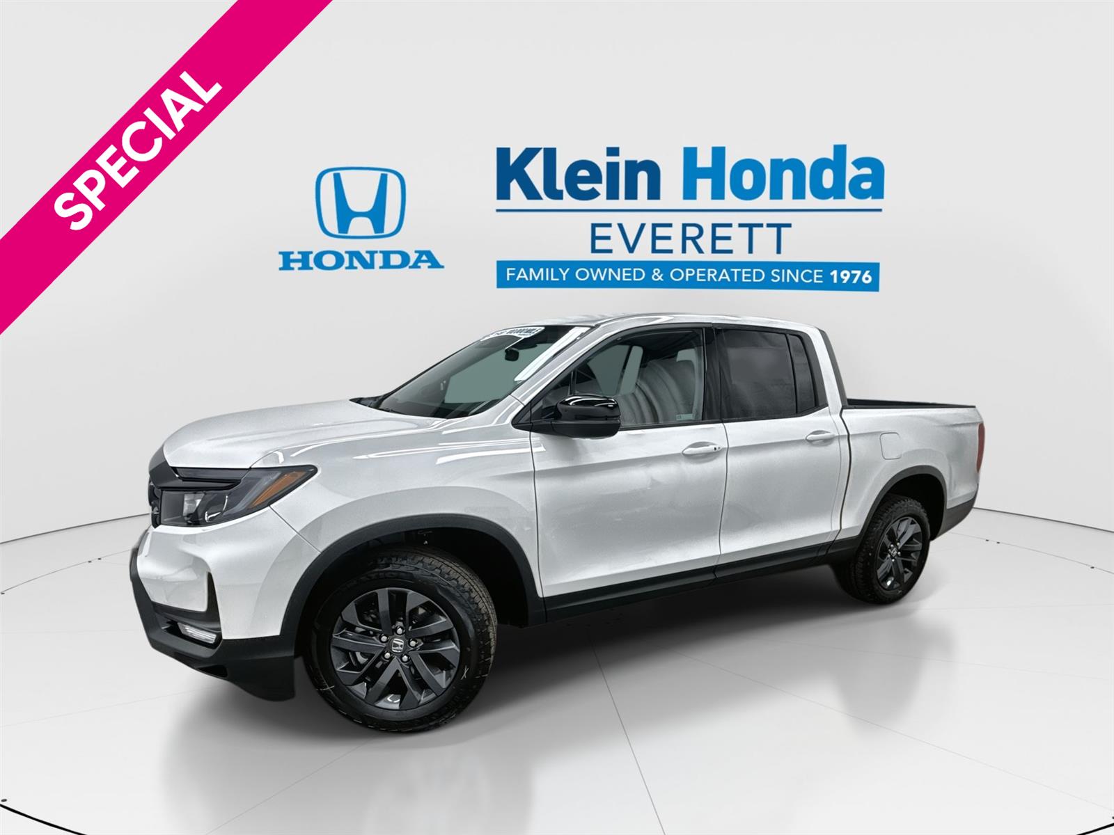 Platinum White Pearl 2026 Honda Ridgeline Pickup Truck All-Wheel Drive 9-Speed Automatic