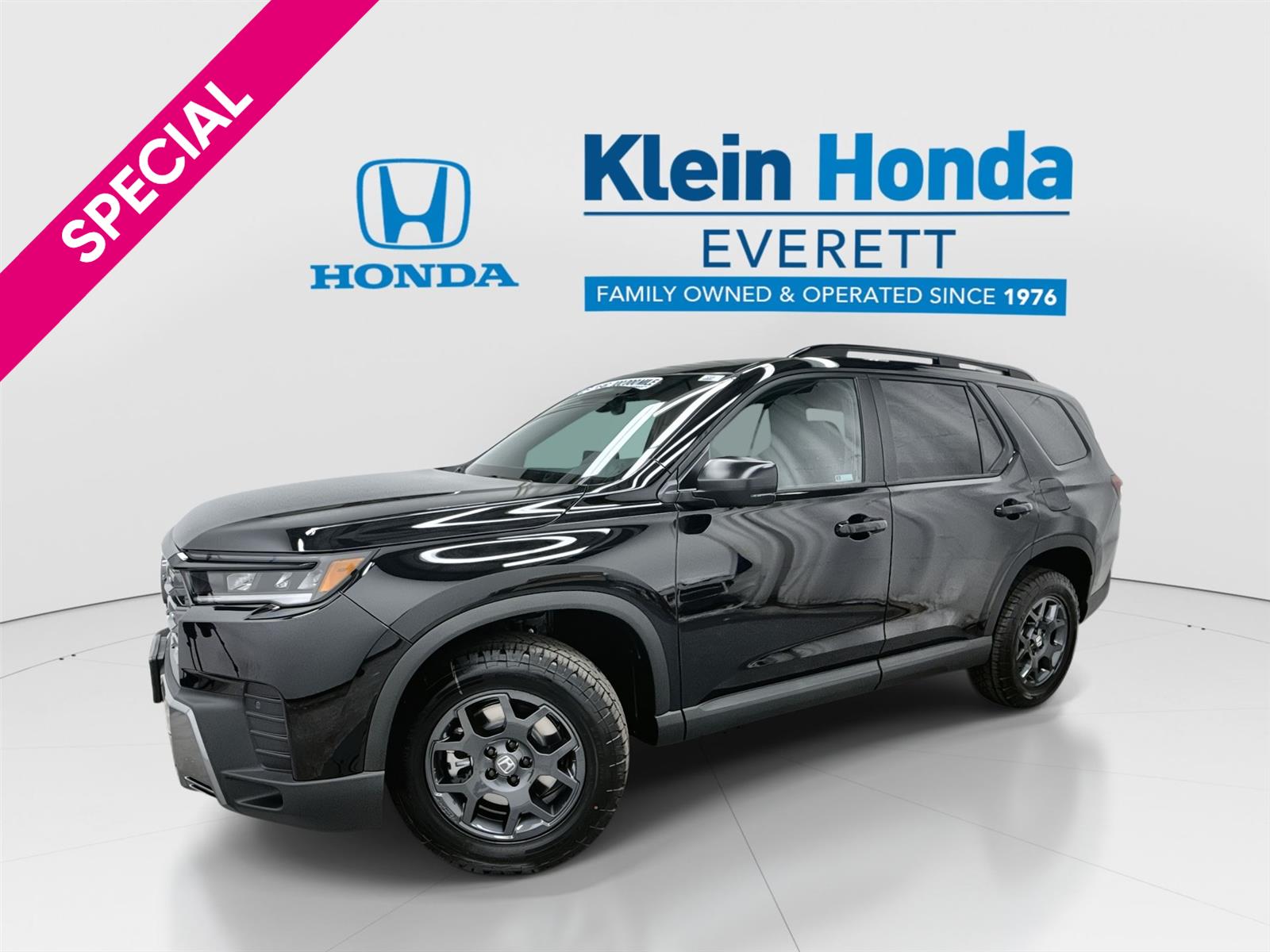 Crystal Black Pearl 2026 Honda Pilot SUV / Crossover All-Wheel Drive Automatic