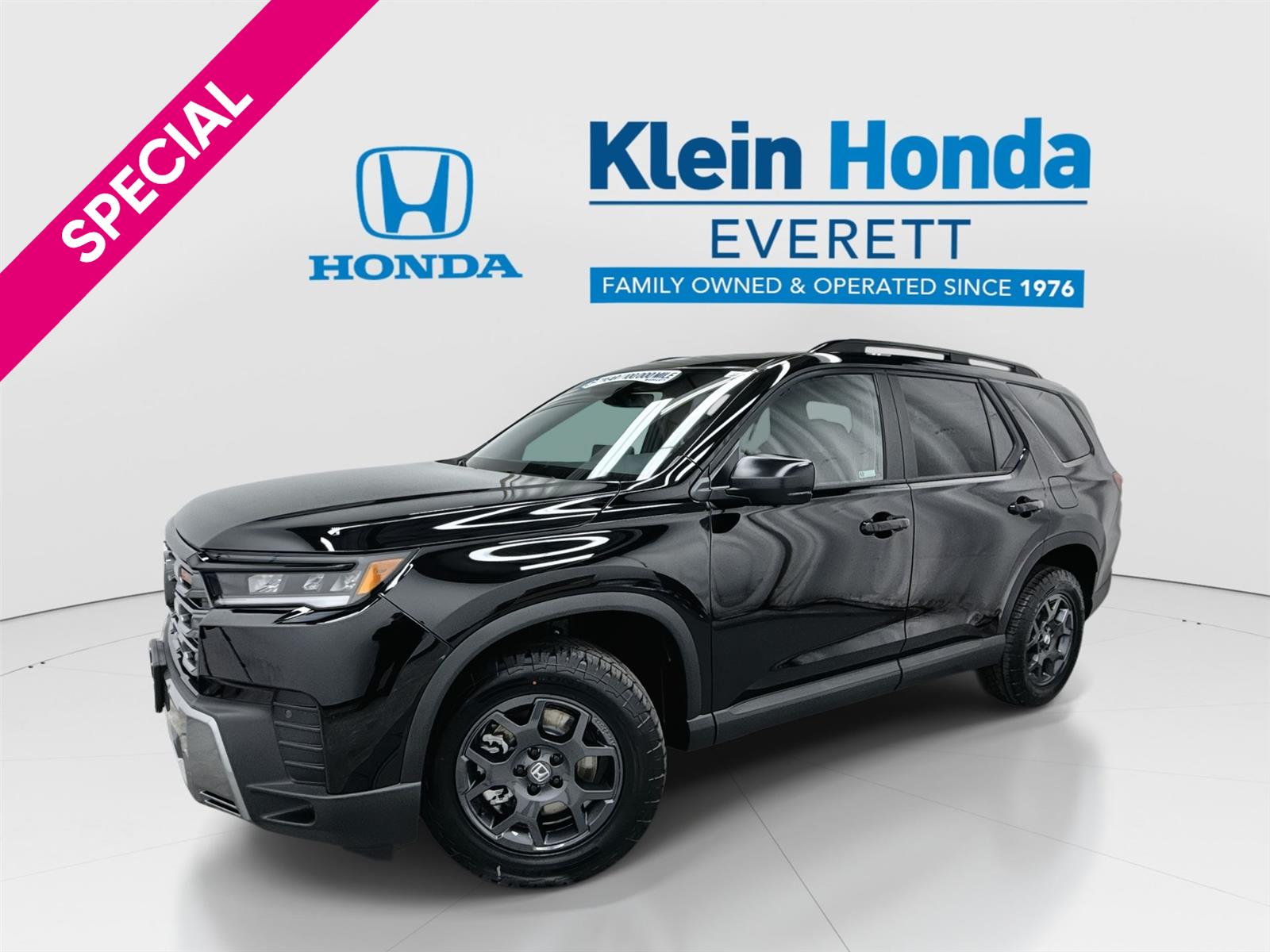 Crystal Black Pearl 2026 Honda Pilot SUV / Crossover All-Wheel Drive Automatic