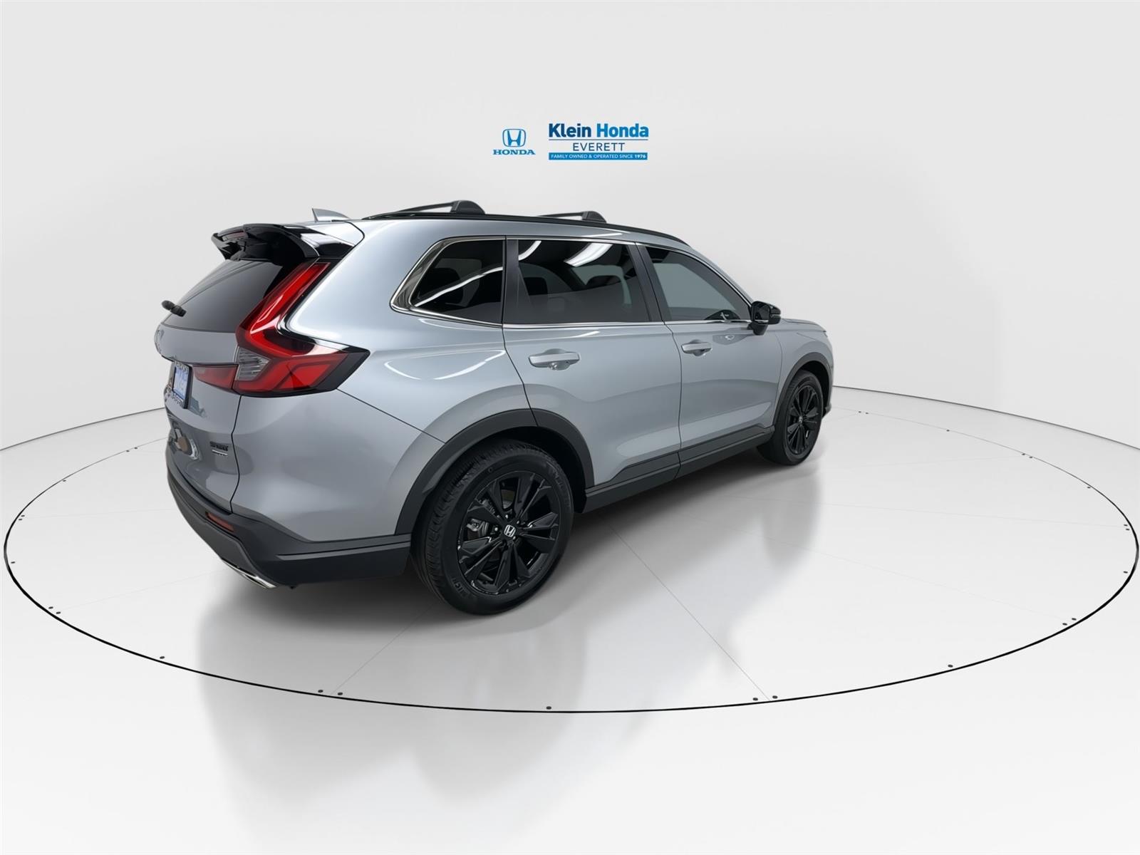 View vehicle photo 2