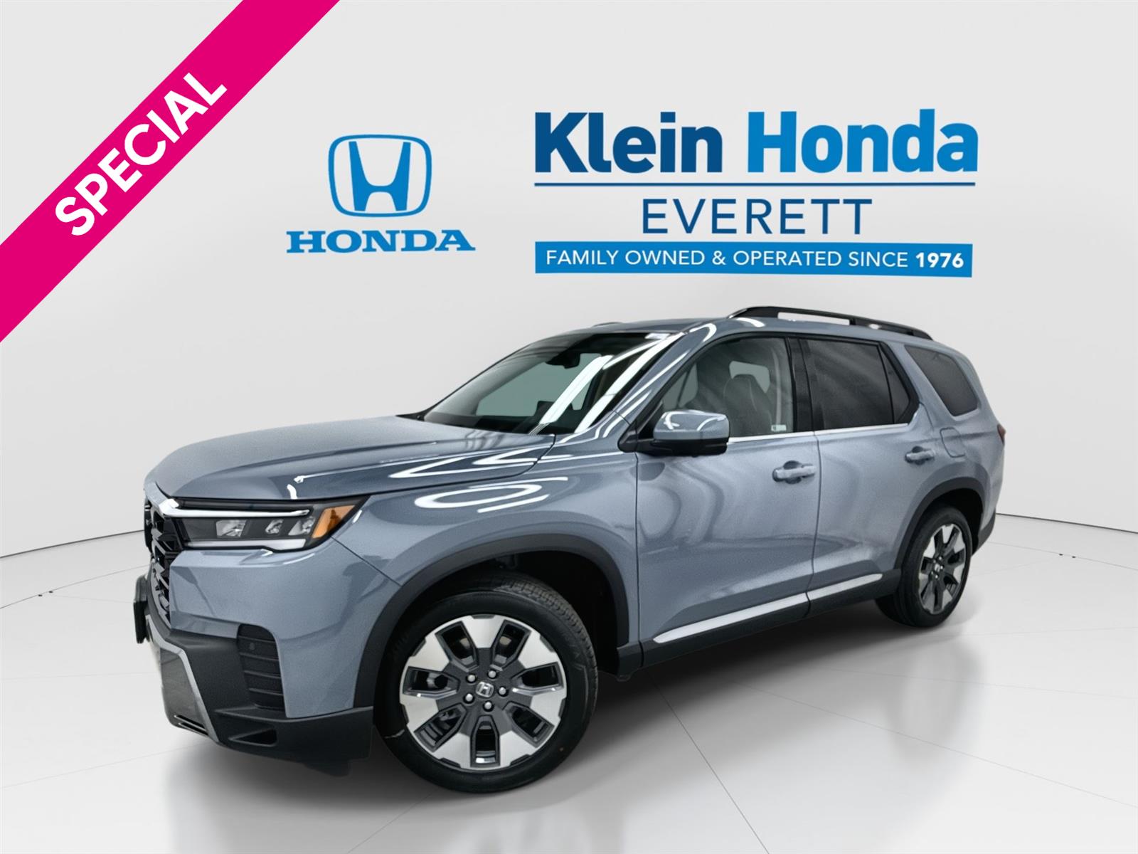 Sonic Gray Pearl 2026 Honda Pilot SUV / Crossover All-Wheel Drive Automatic
