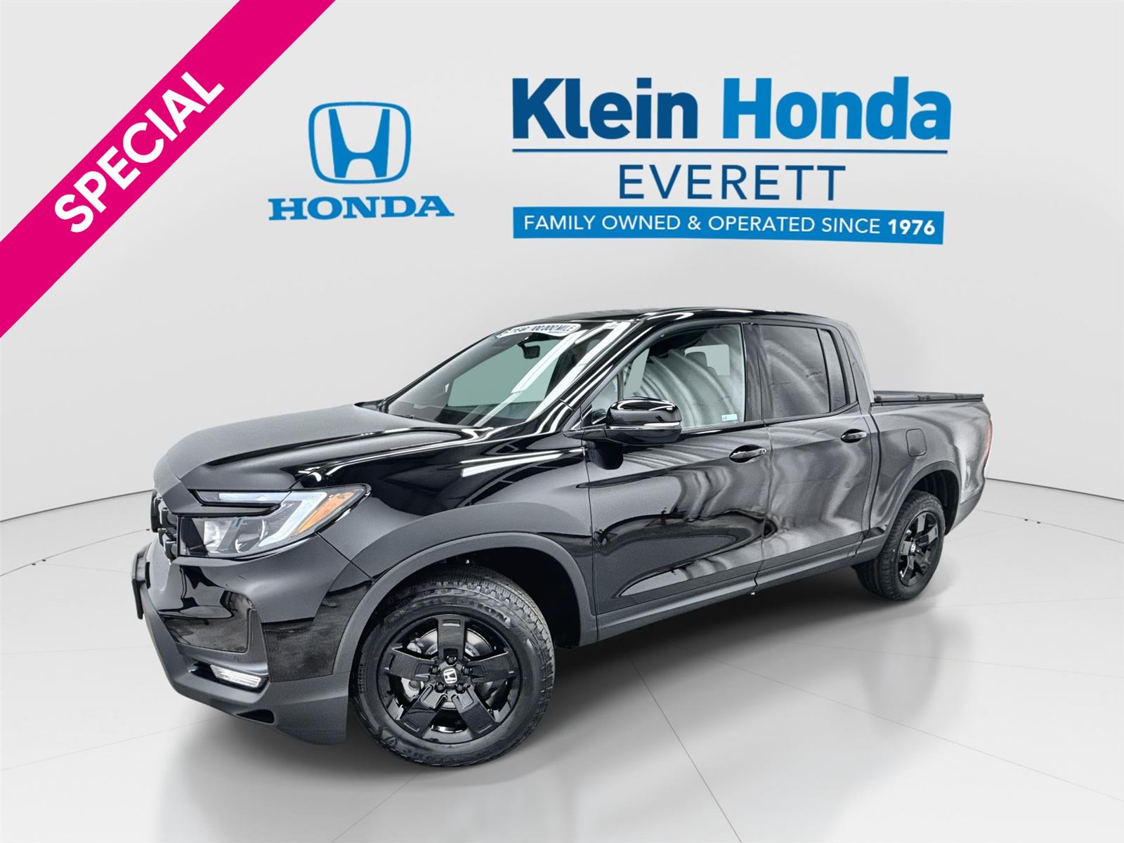 Crystal Black Pearl 2026 Honda Ridgeline Pickup Truck All-Wheel Drive Automatic