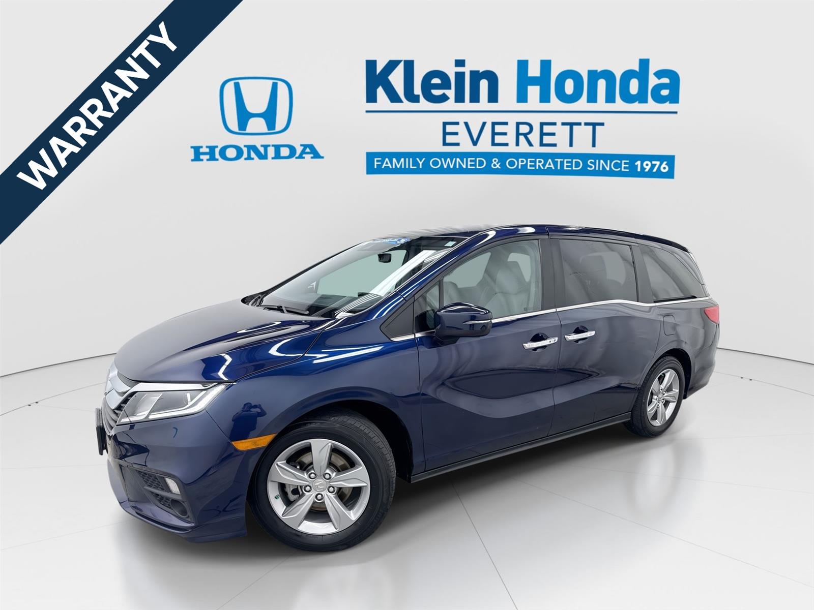 Black (Obsidian Blue Pearl) 2018 Honda Odyssey Minivan Front-Wheel Drive Automatic