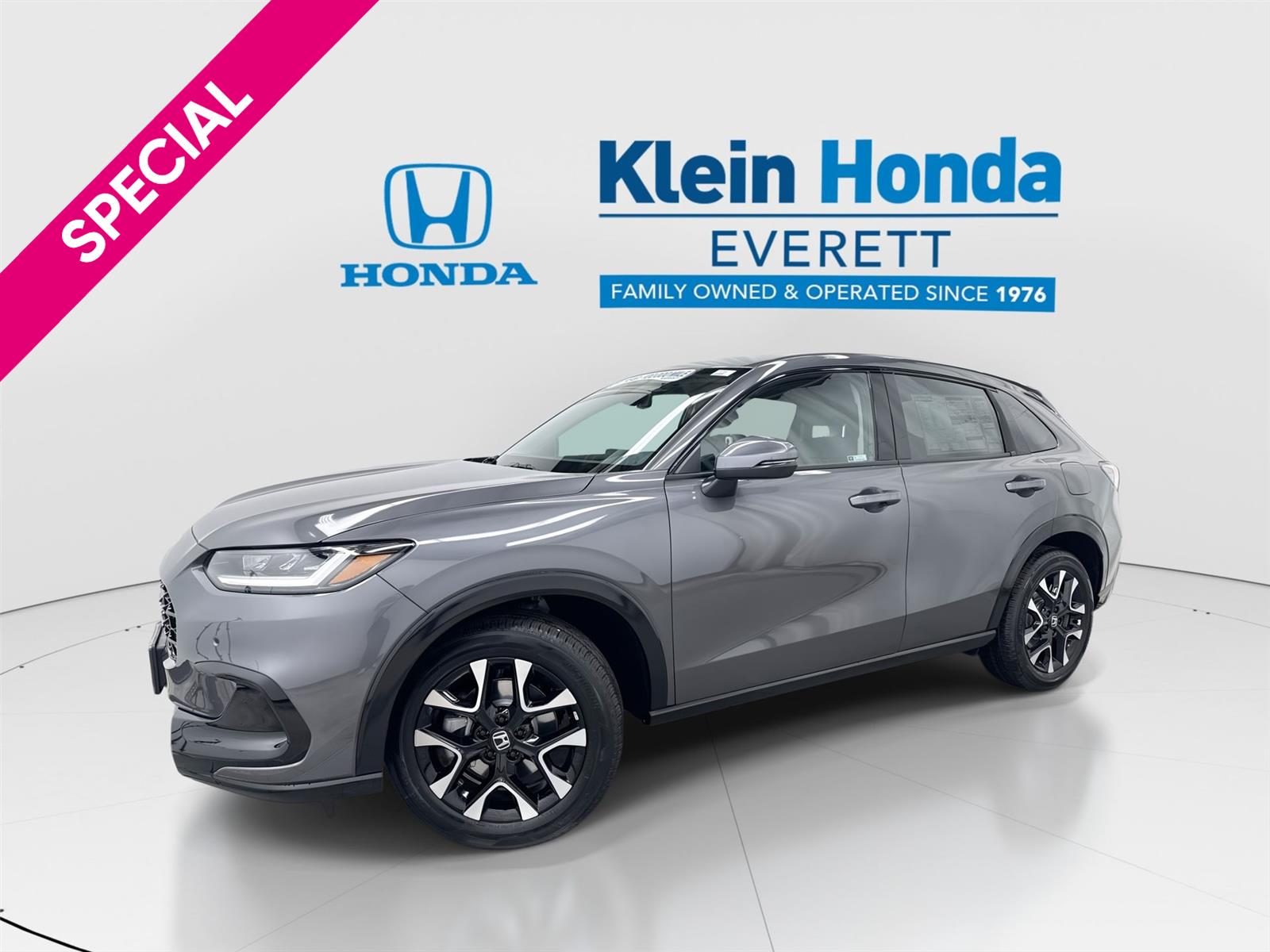 Gray (Modern Steel Metallic) 2027 Honda HR-V SUV / Crossover All-Wheel Drive Continuously Variable Transmission