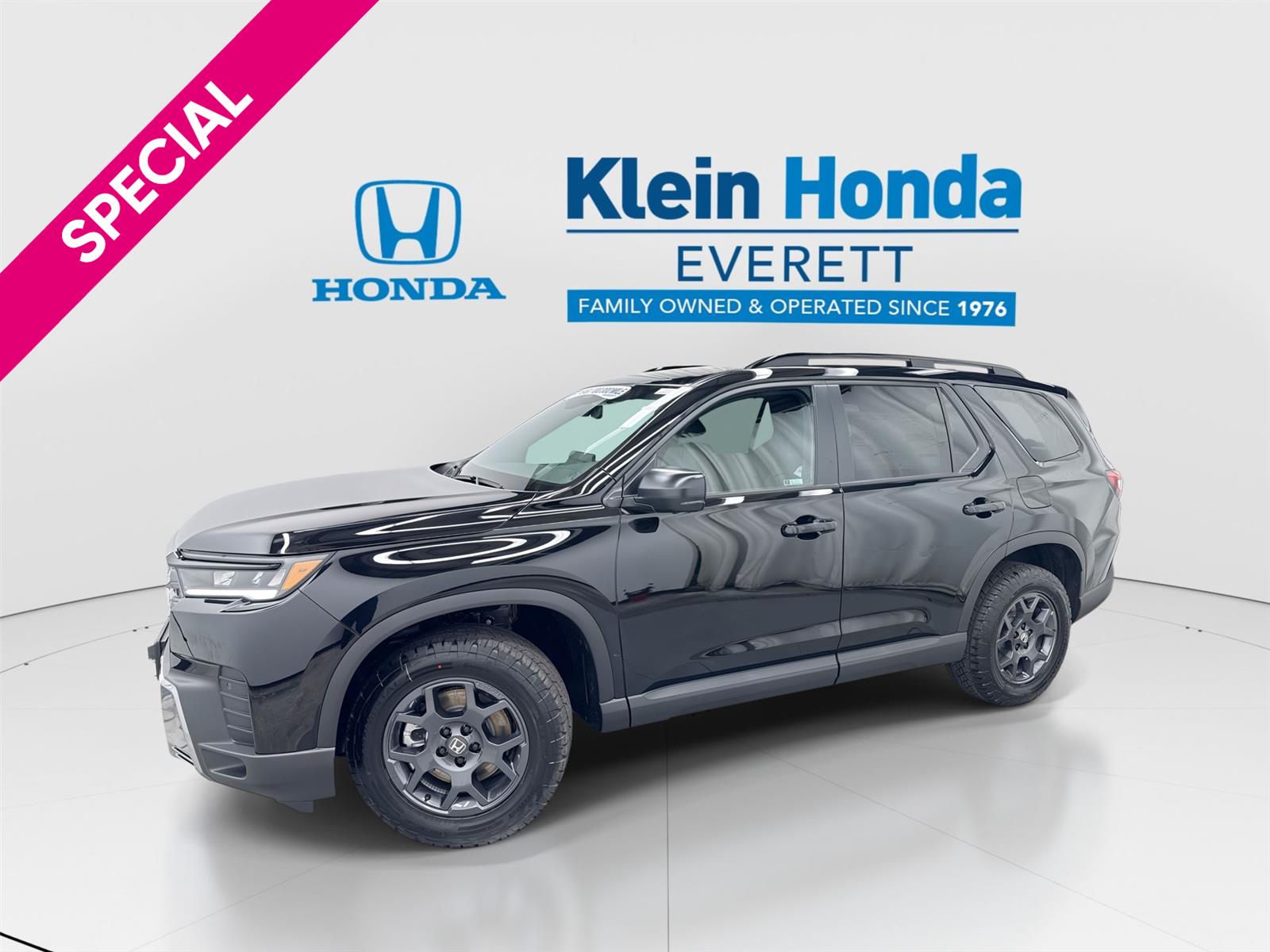 Crystal Black Pearl 2026 Honda Pilot SUV / Crossover All-Wheel Drive Automatic