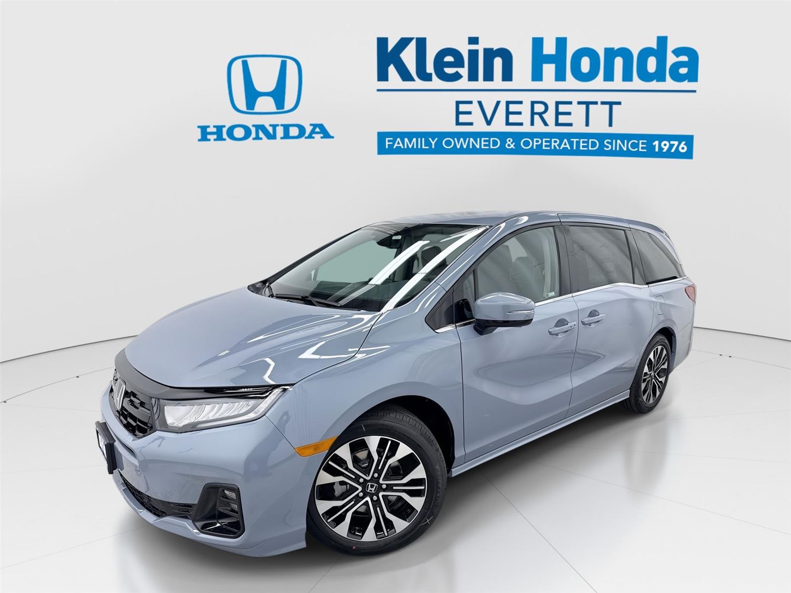 Sonic Gray Pearl 2026 Honda Odyssey Minivan Front-Wheel Drive Automatic