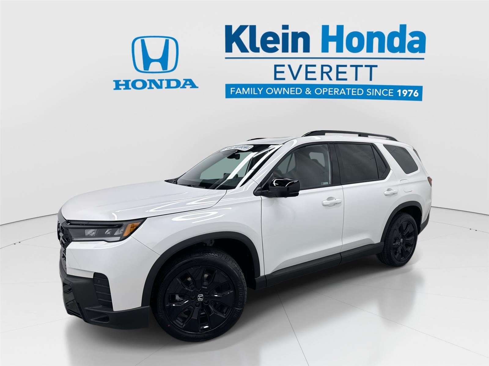 Platinum White Pearl 2026 Honda Pilot SUV / Crossover All-Wheel Drive Automatic