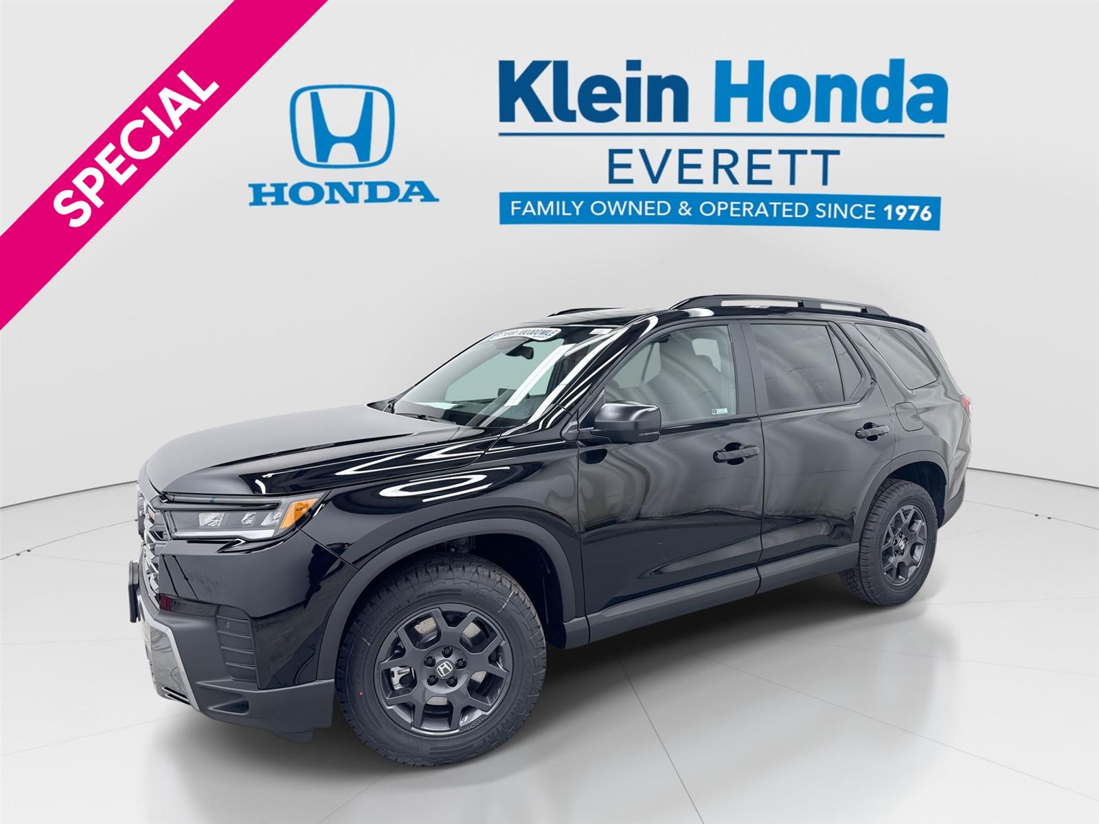 Crystal Black Pearl 2026 Honda Pilot SUV / Crossover All-Wheel Drive Automatic