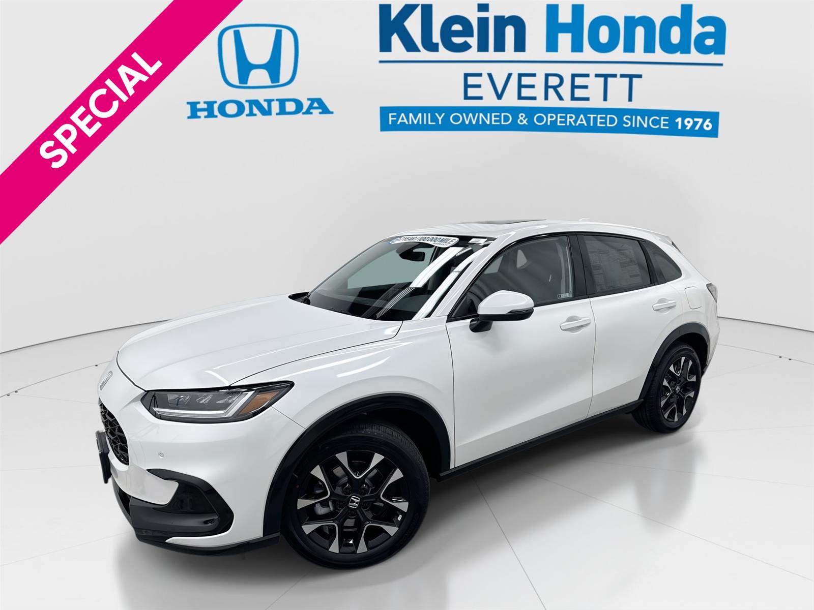 Platinum White Pearl 2027 Honda HR-V SUV / Crossover All-Wheel Drive Continuously Variable Transmission