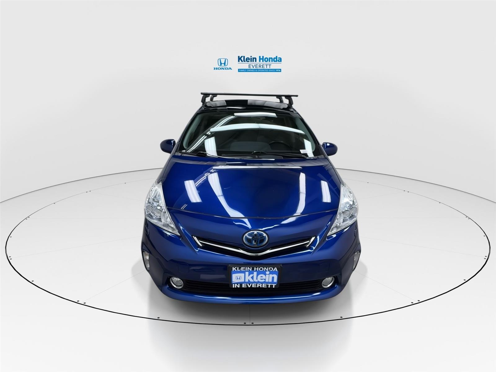 View vehicle photo 5