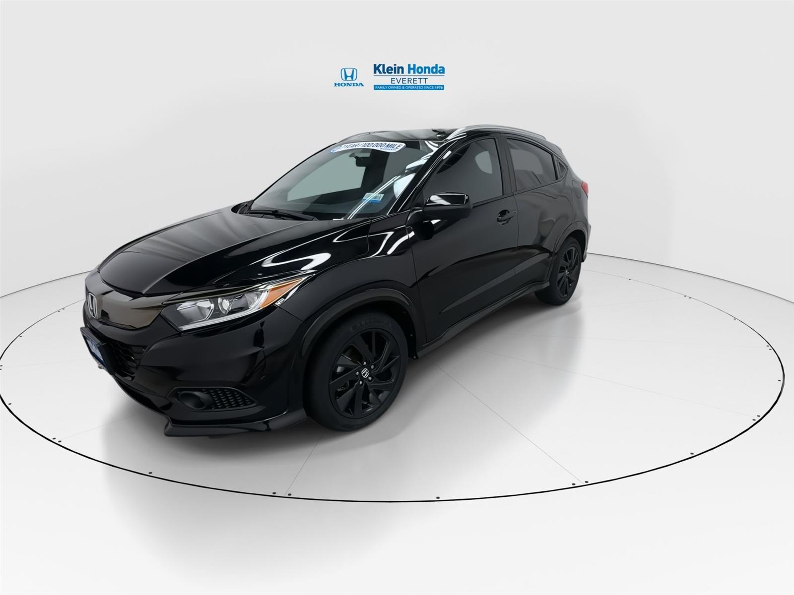 View vehicle photo 6
