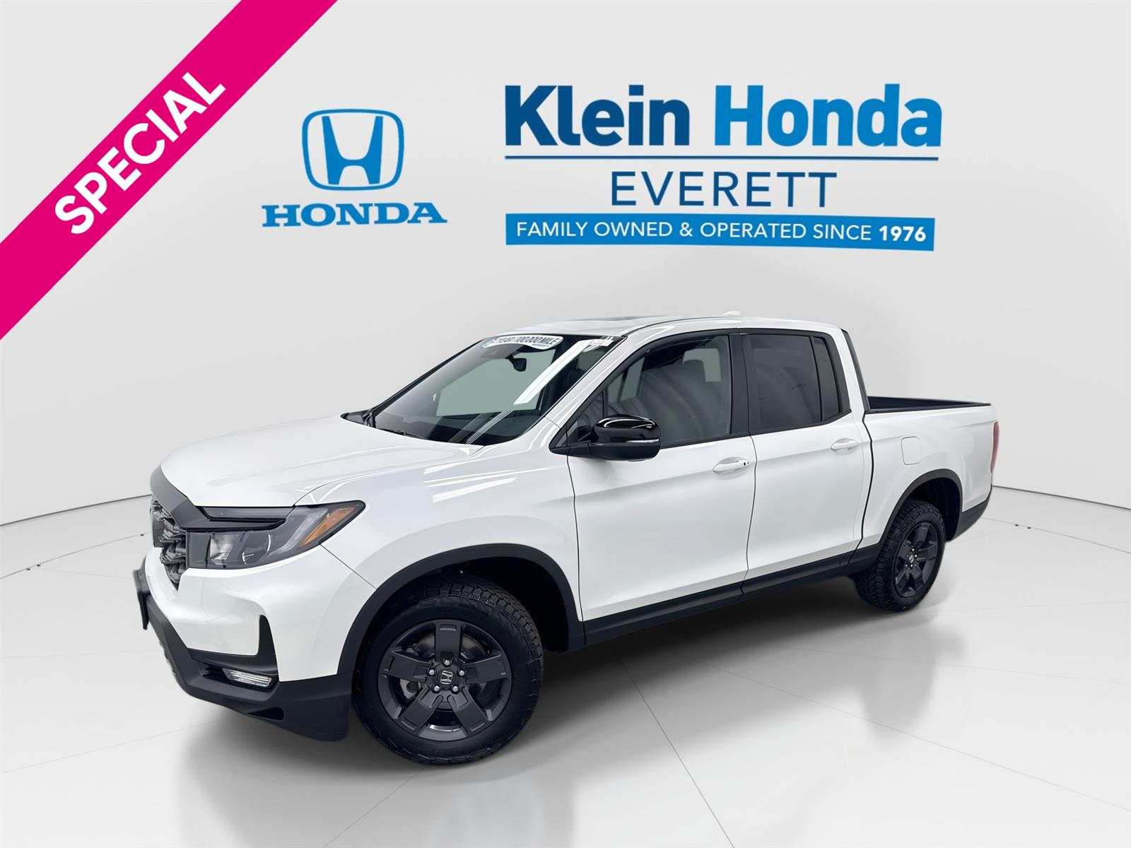 Platinum White Pearl 2026 Honda Ridgeline Pickup Truck All-Wheel Drive 9-Speed Automatic