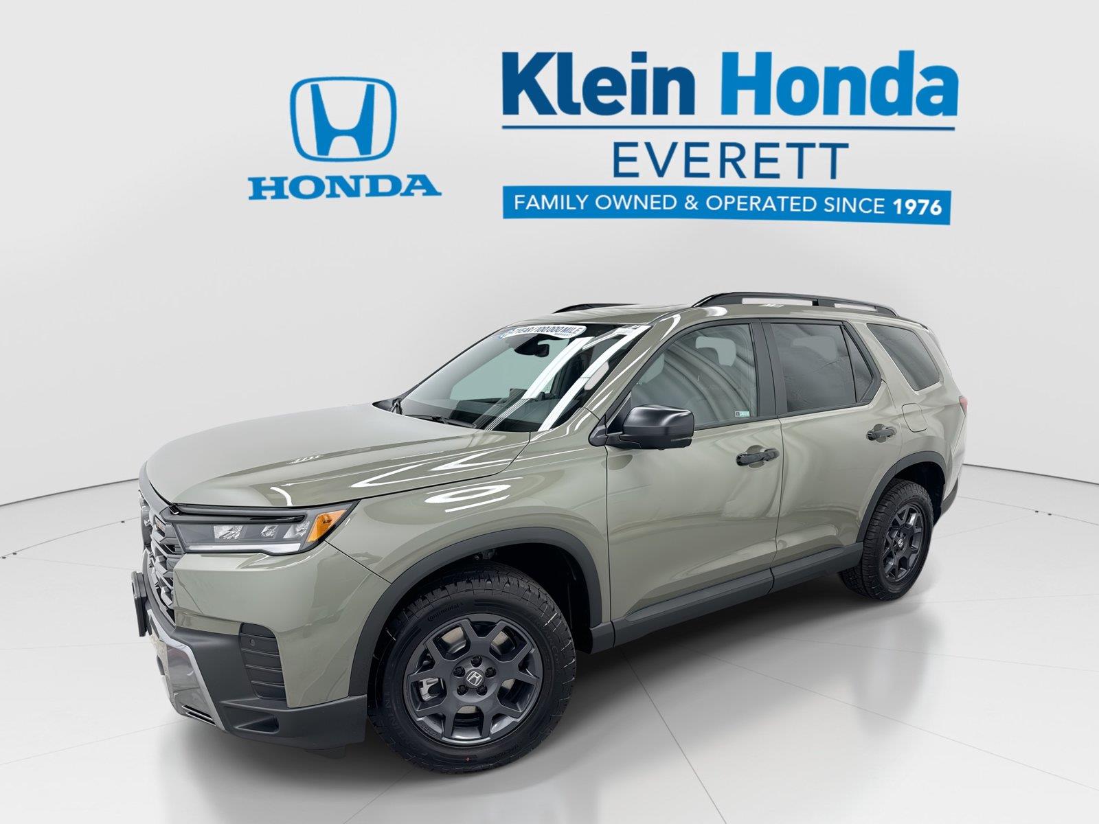 Ash Green Metallic 2026 Honda Pilot SUV / Crossover All-Wheel Drive Automatic