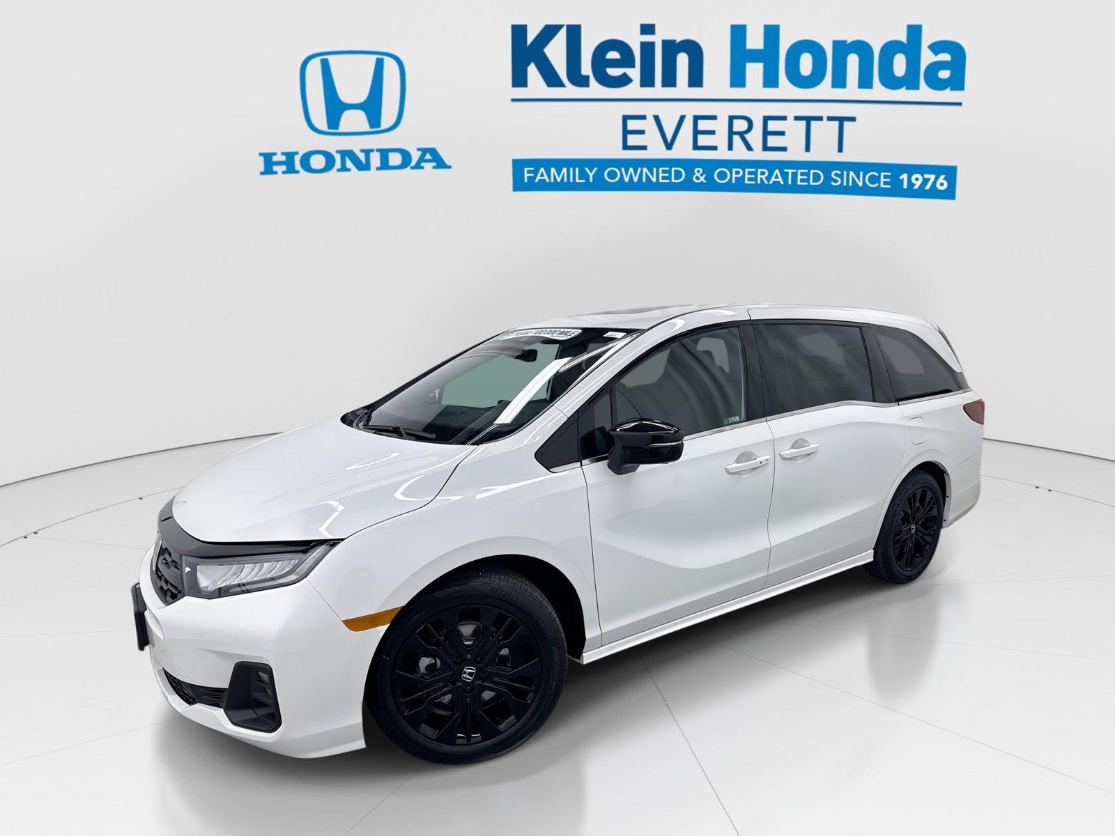 Platinum White Pearl 2026 Honda Odyssey Minivan Front-Wheel Drive Automatic