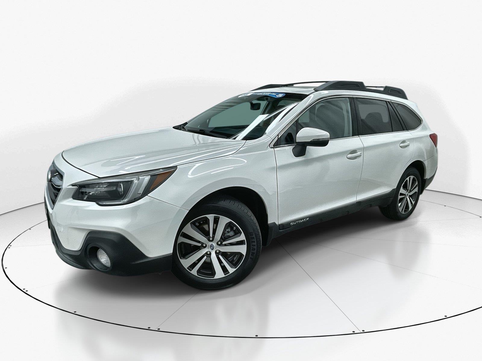 Crystal White Pearl 2018 Subaru Outback Wagon All-Wheel Drive Continuously Variable Transmission