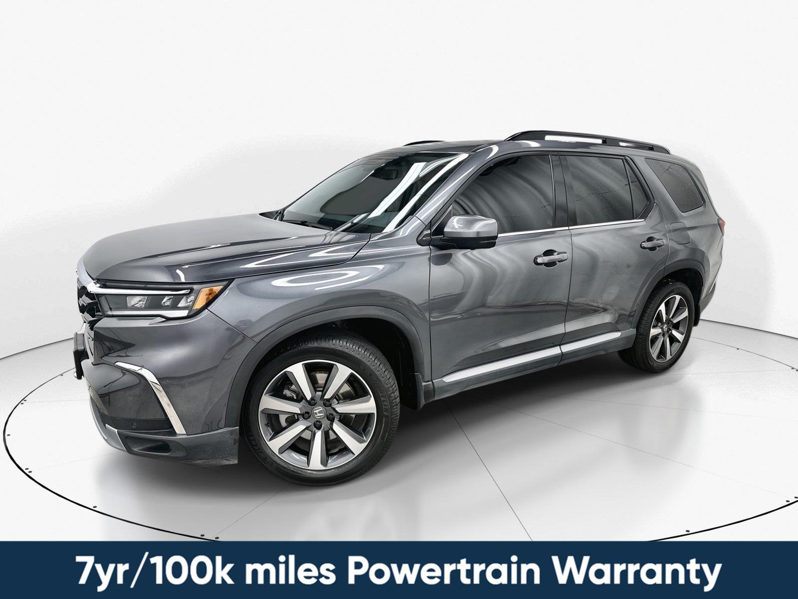 Gray (Modern Steel Metallic) 2023 Honda Pilot SUV / Crossover All-Wheel Drive Automatic