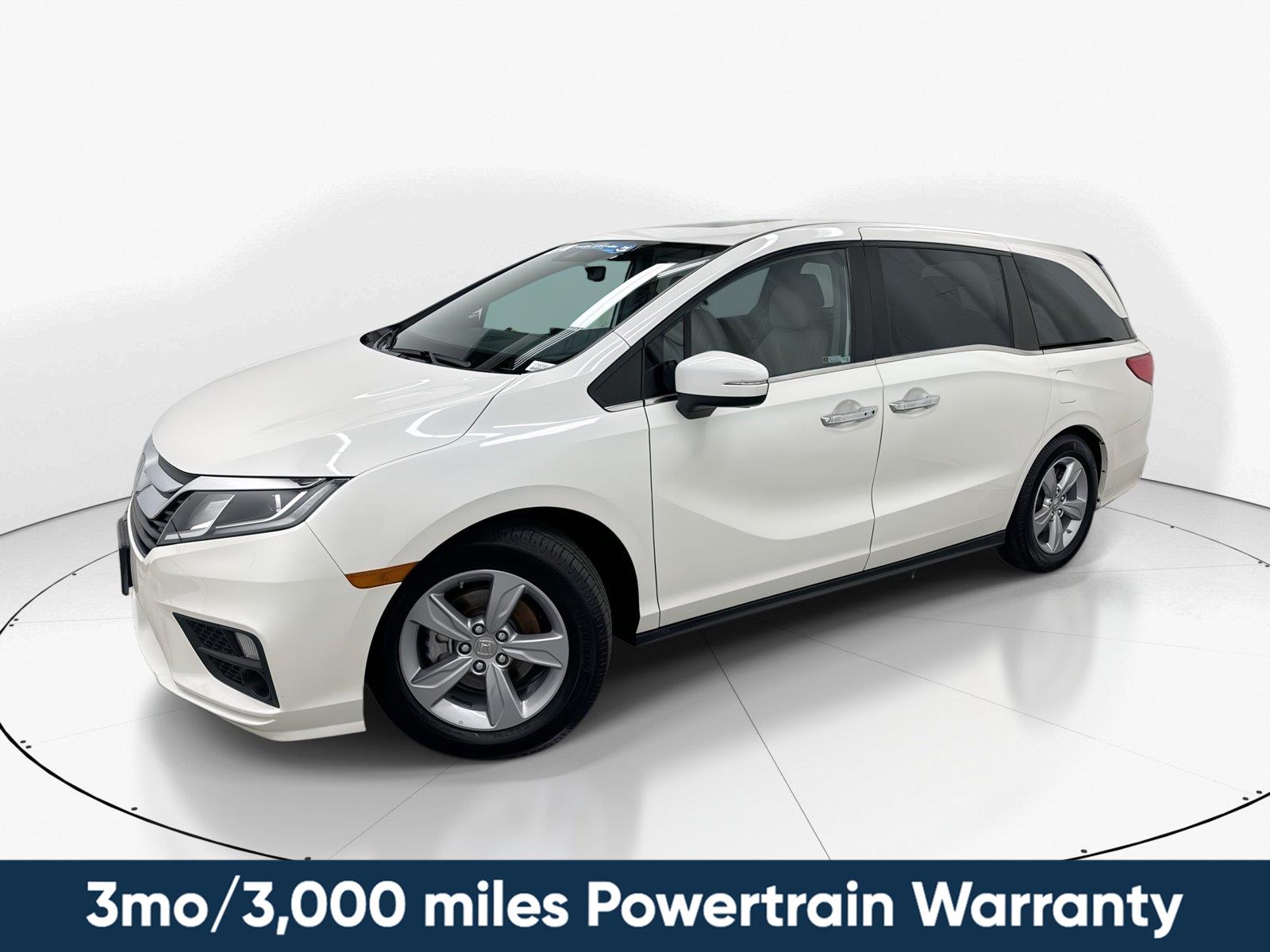 White Diamond Pearl 2019 Honda Odyssey Minivan Front-Wheel Drive Automatic