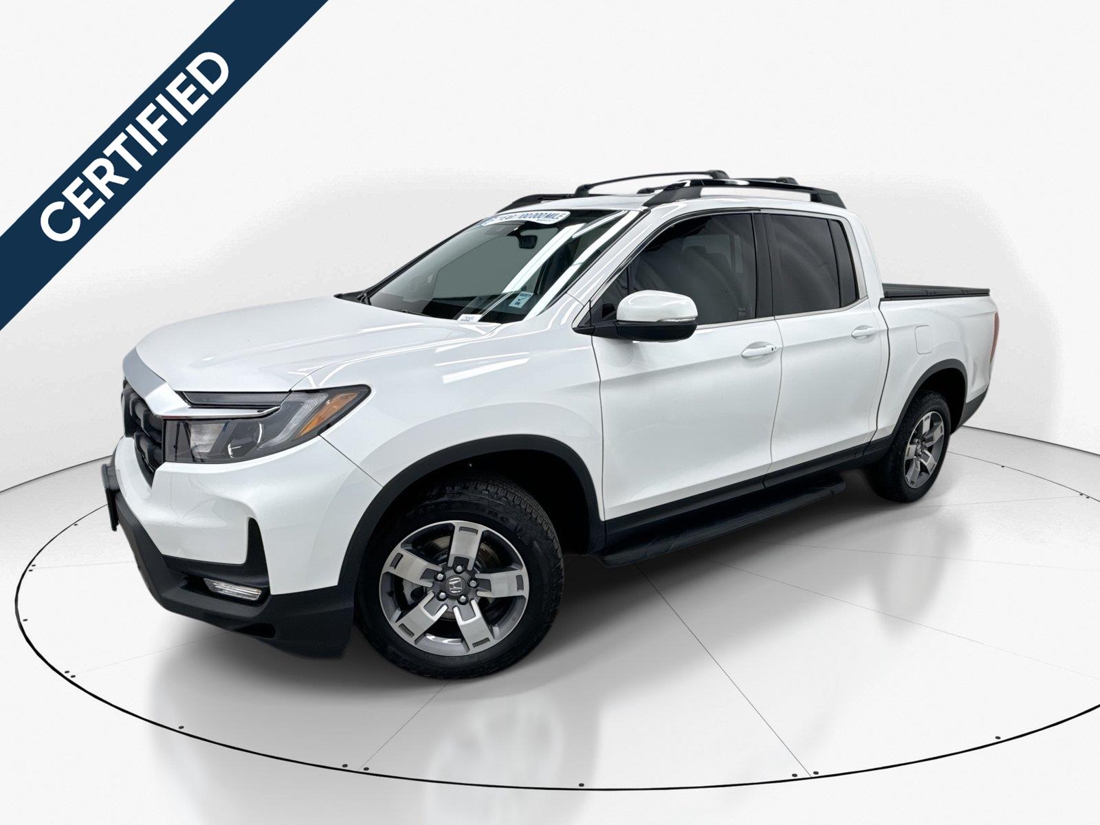 Platinum White Pearl 2024 Honda Ridgeline Pickup Truck All-Wheel Drive 9-Speed Automatic