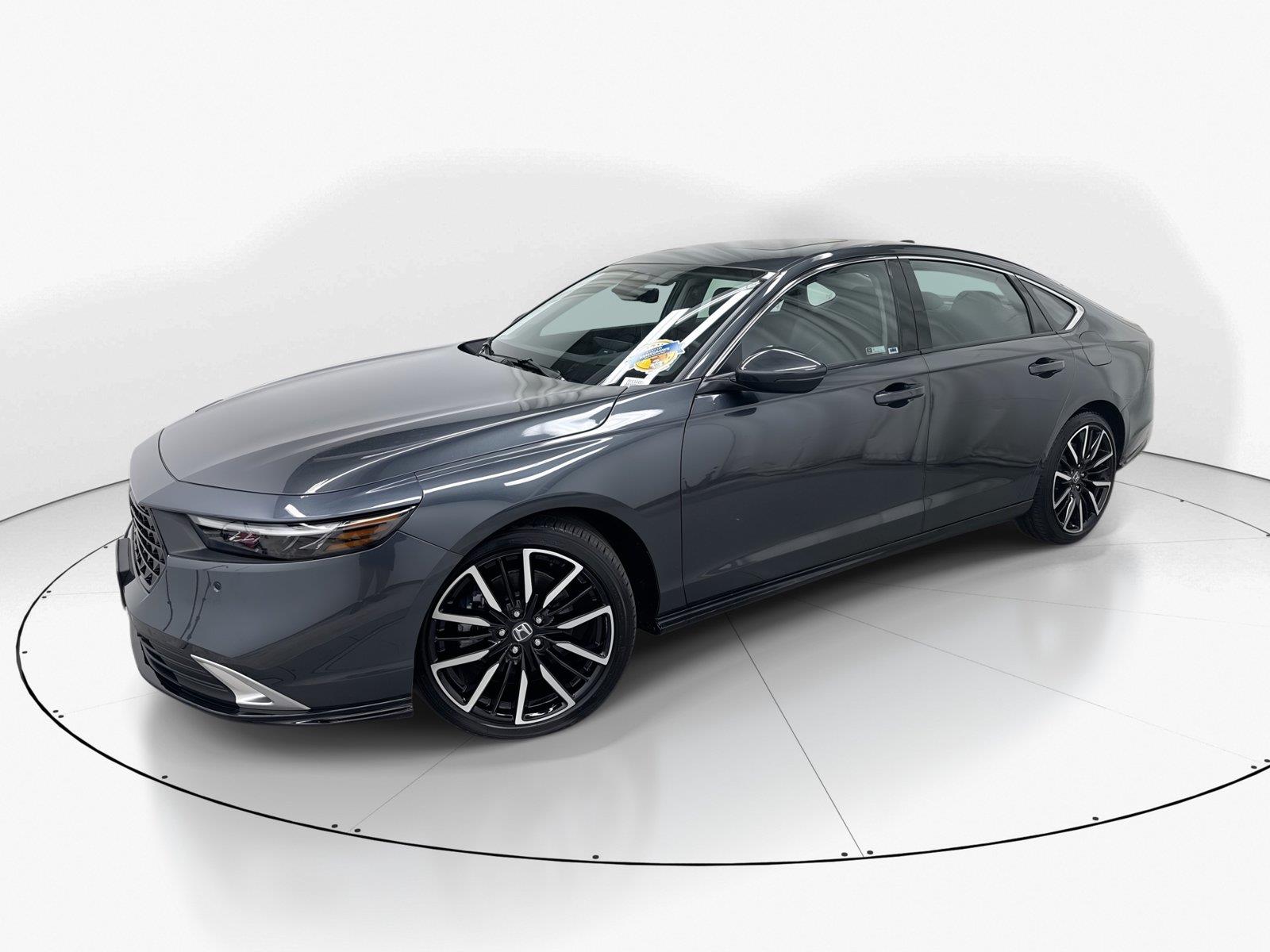 2025 Honda Accord Hybrid Touring FWD