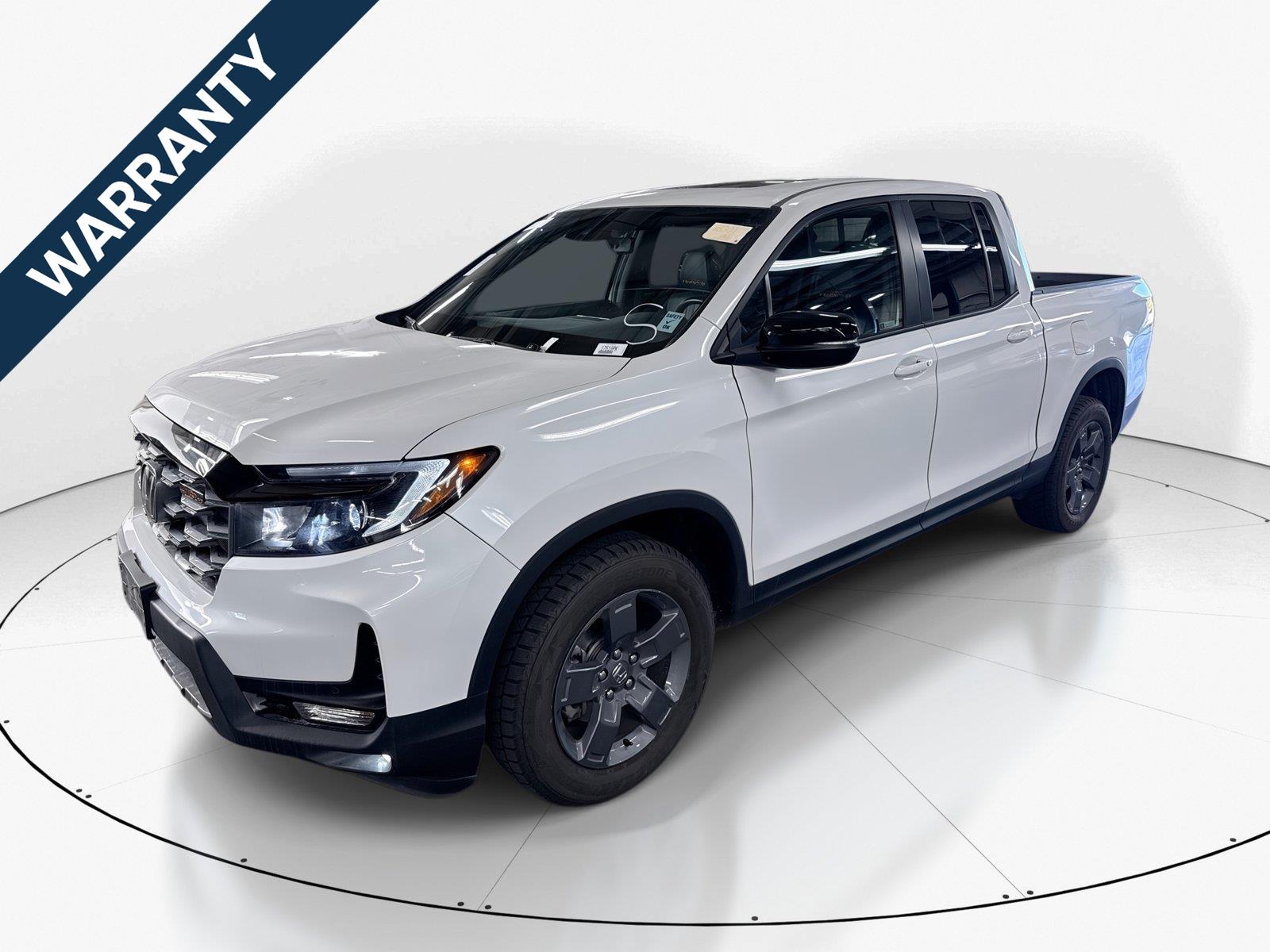 Platinum White Pearl 2024 Honda Ridgeline Pickup Truck All-Wheel Drive 9-Speed Automatic