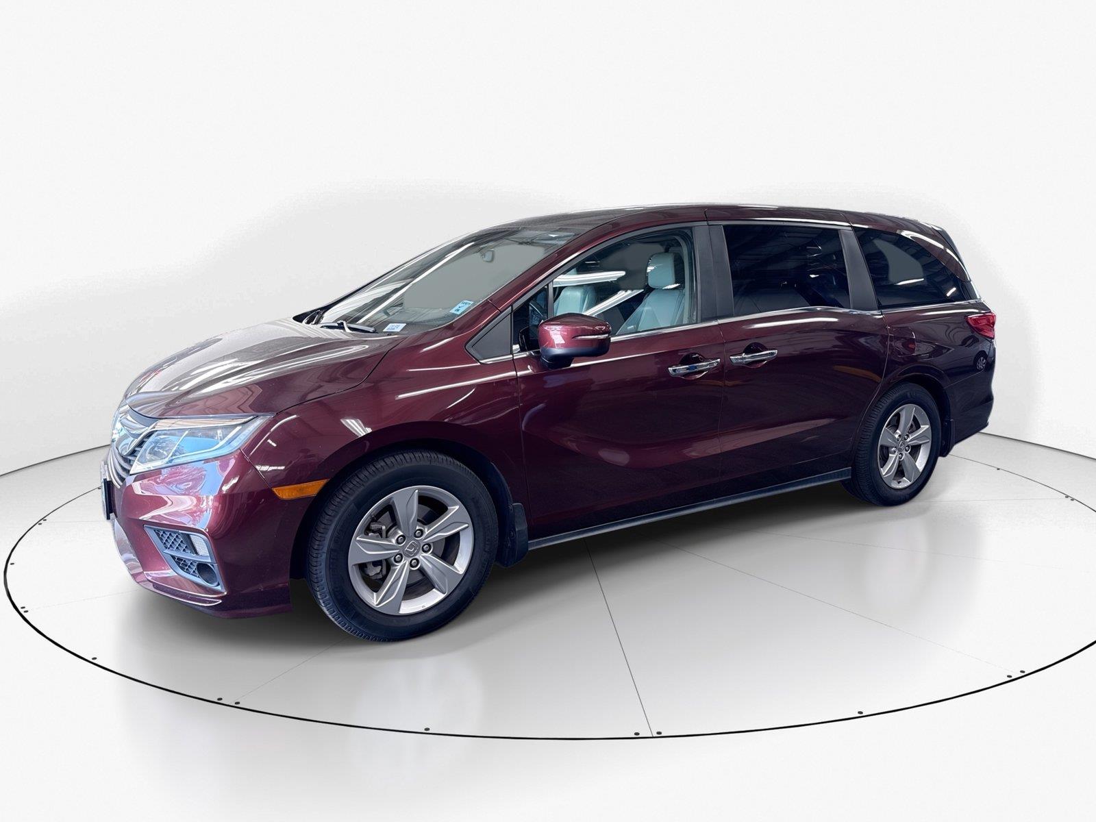 Red (Deep Scarlet Pearl) 2019 Honda Odyssey Minivan Front-Wheel Drive 9-Speed Automatic