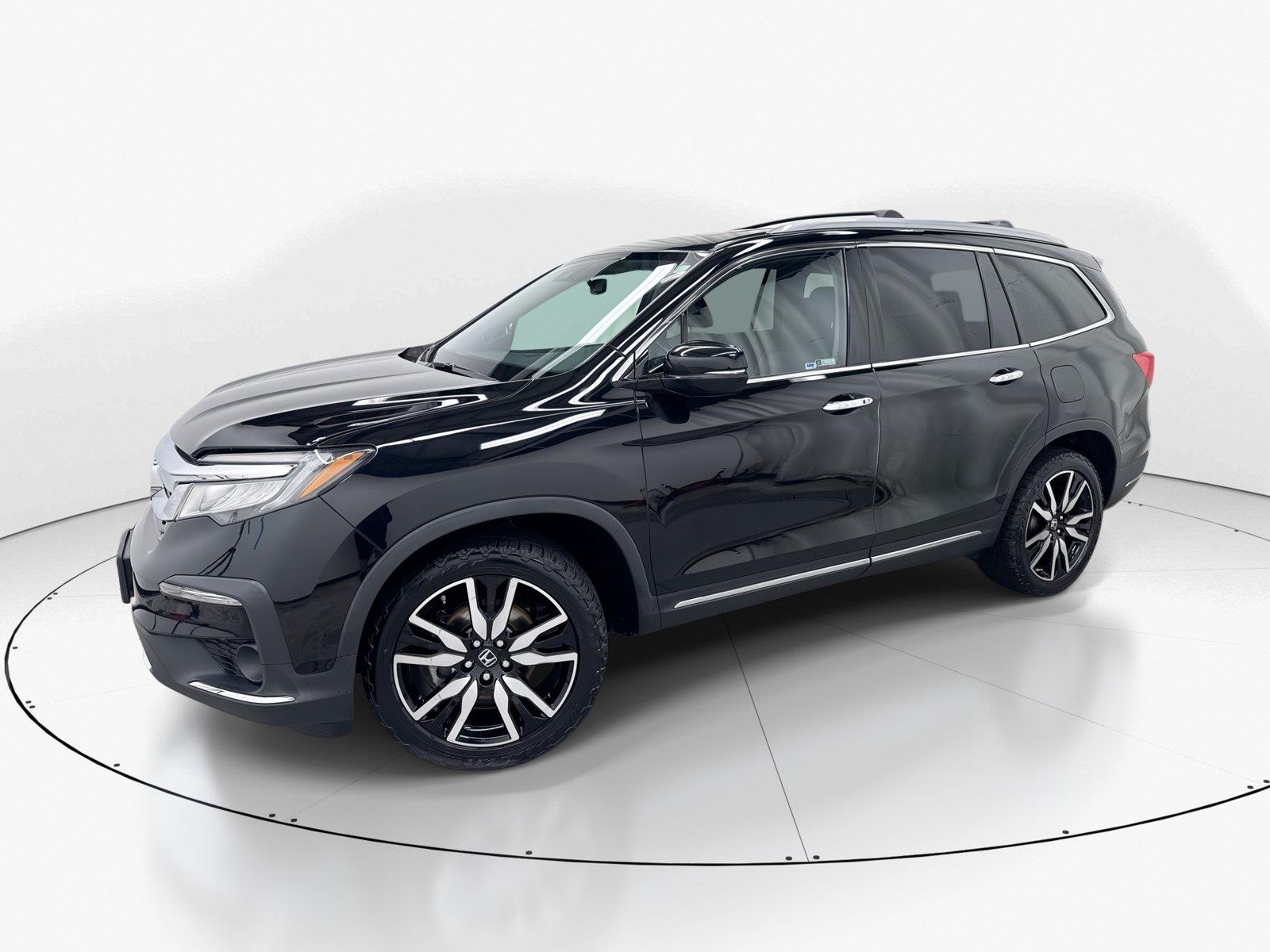 Crystal Black Pearl 2020 Honda Pilot SUV / Crossover All-Wheel Drive 9-Speed Automatic