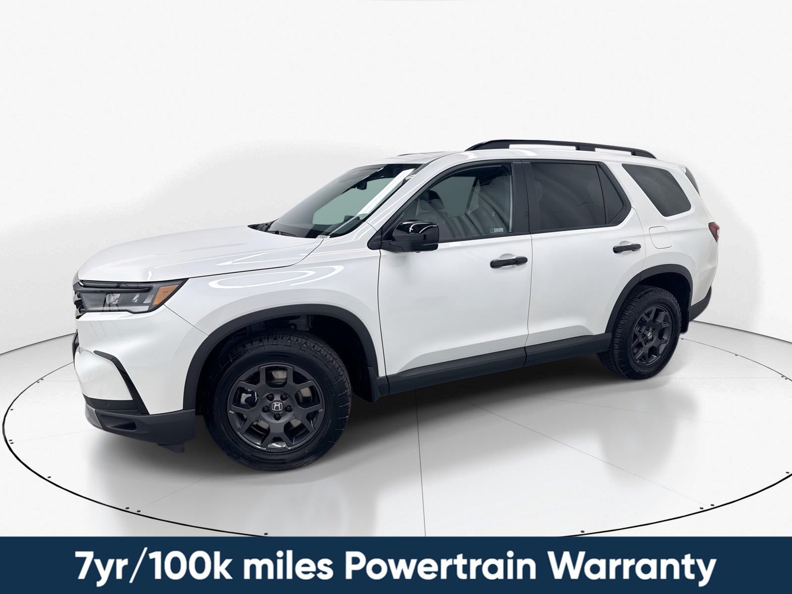 Platinum White Pearl 2024 Honda Pilot SUV / Crossover All-Wheel Drive