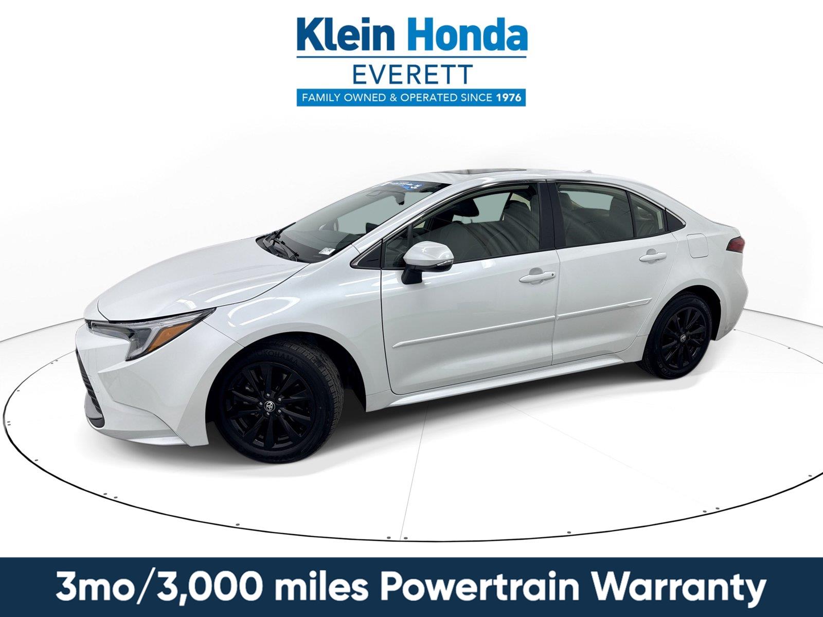 2025 Toyota Corolla Hybrid XLE FWD