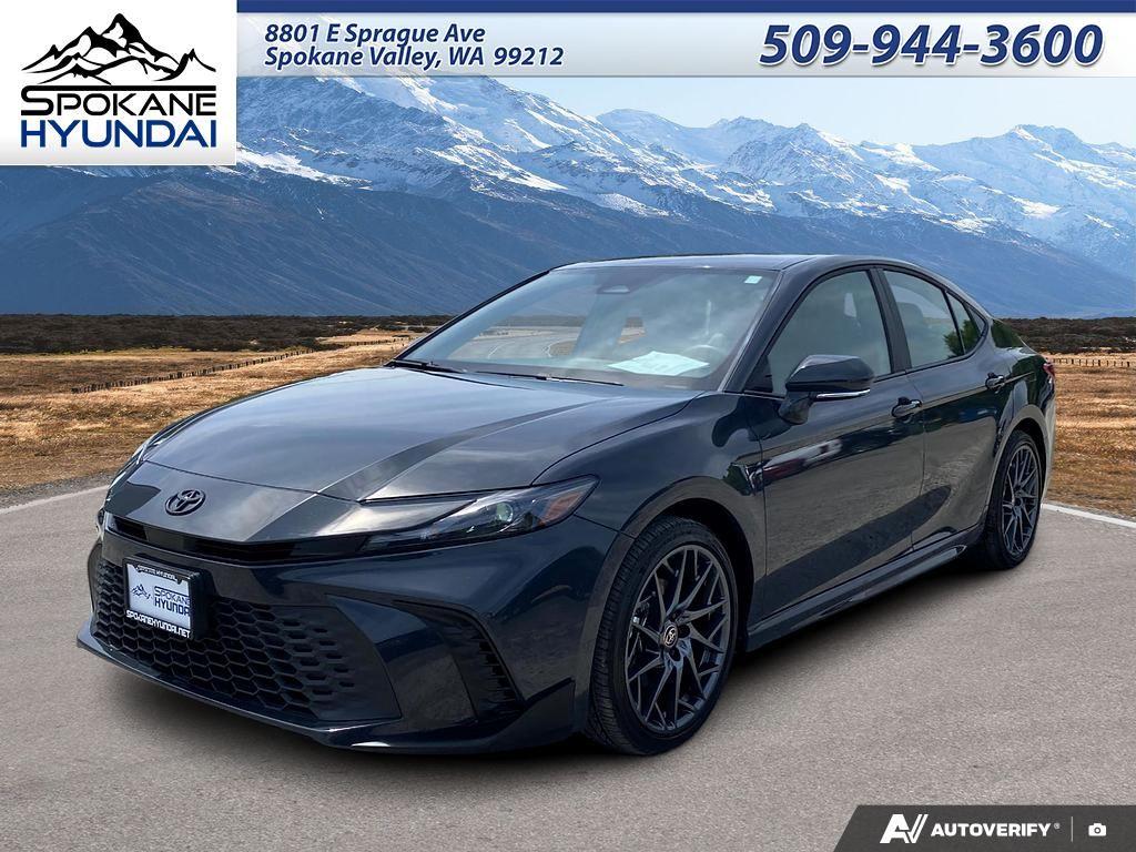 2025 Toyota Camry SE AWD