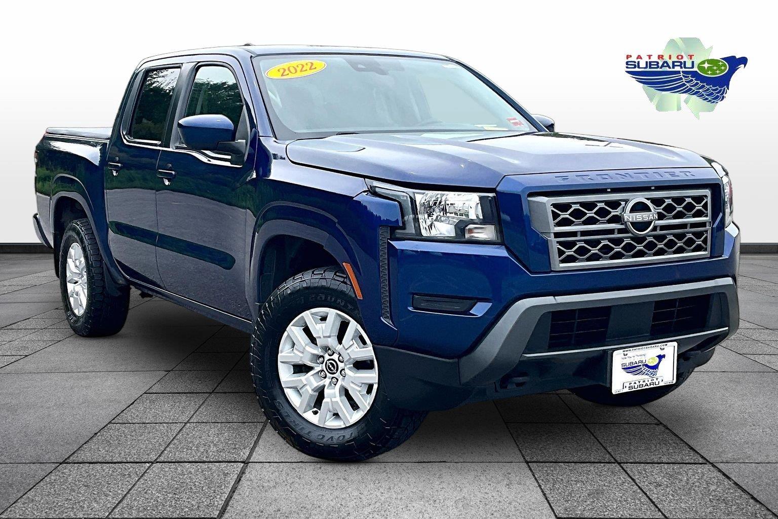Deep Blue Pearl 2022 Nissan Frontier Pickup Truck Four-Wheel Drive Automatic