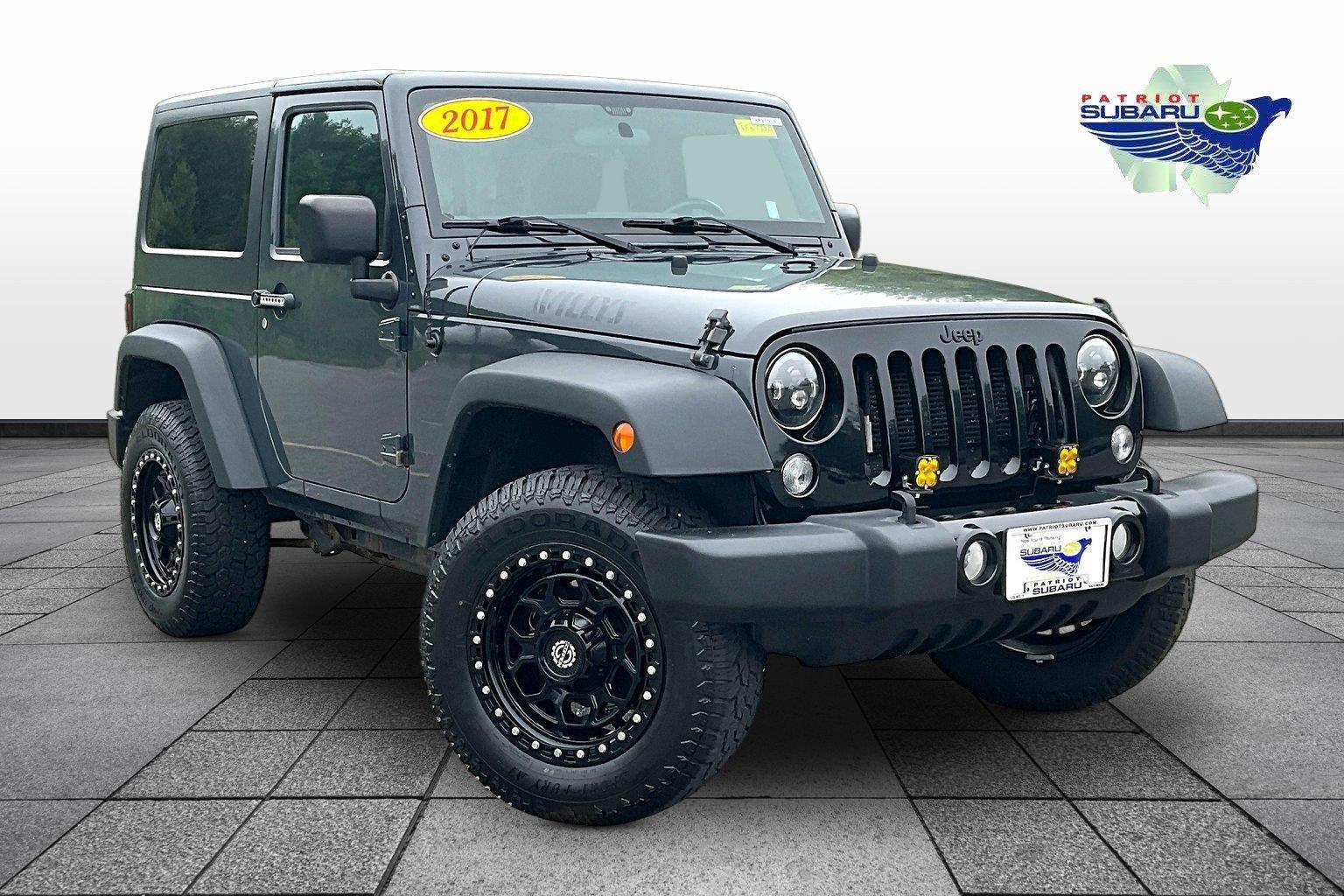 Rhino Clearcoat 2017 Jeep Wrangler SUV / Crossover Four-Wheel Drive 5-Speed Automatic