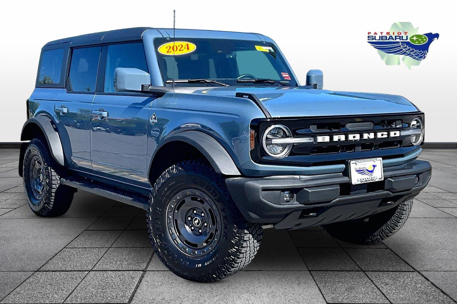 2024 Ford Bronco Outer Banks 4-Door 4WD