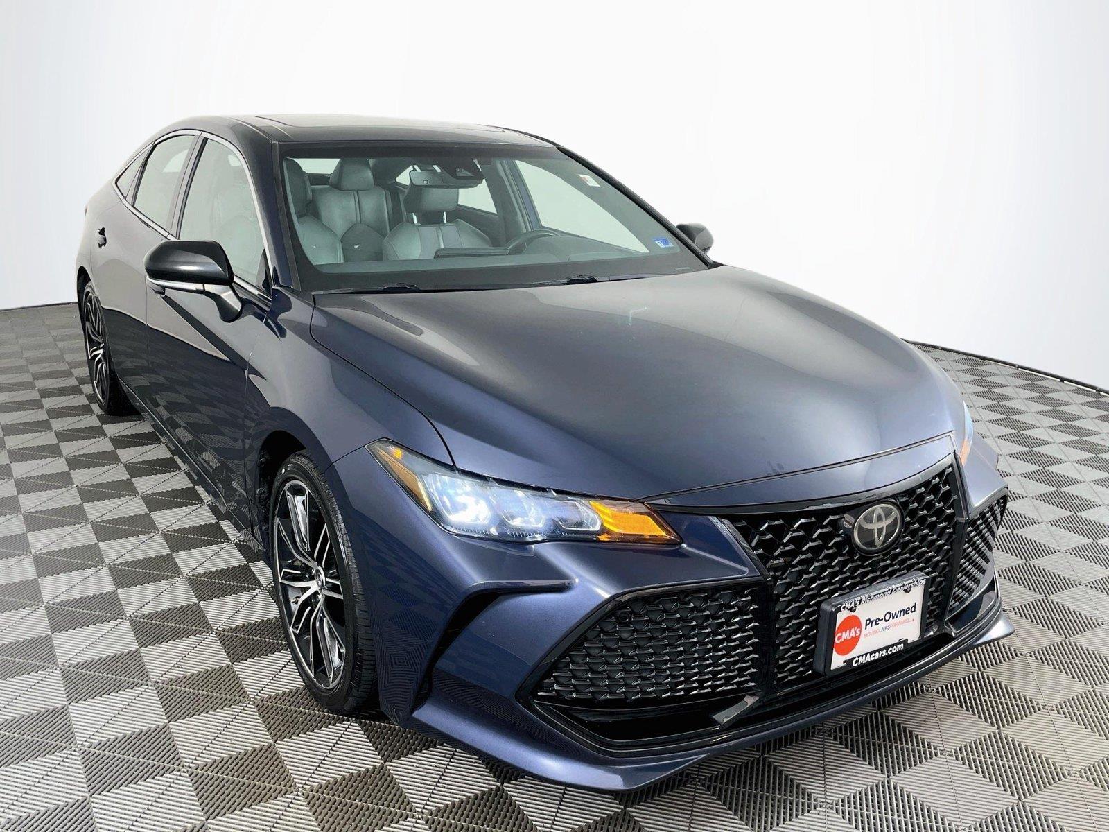 2019 Toyota Avalon XSE FWD   