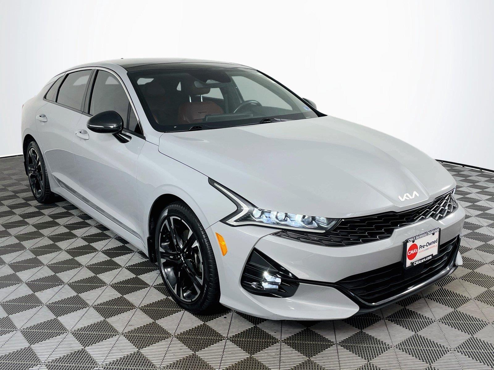Wolf Gray 2022 Kia K5 Sedan Front-Wheel Drive 8-Speed Automatic