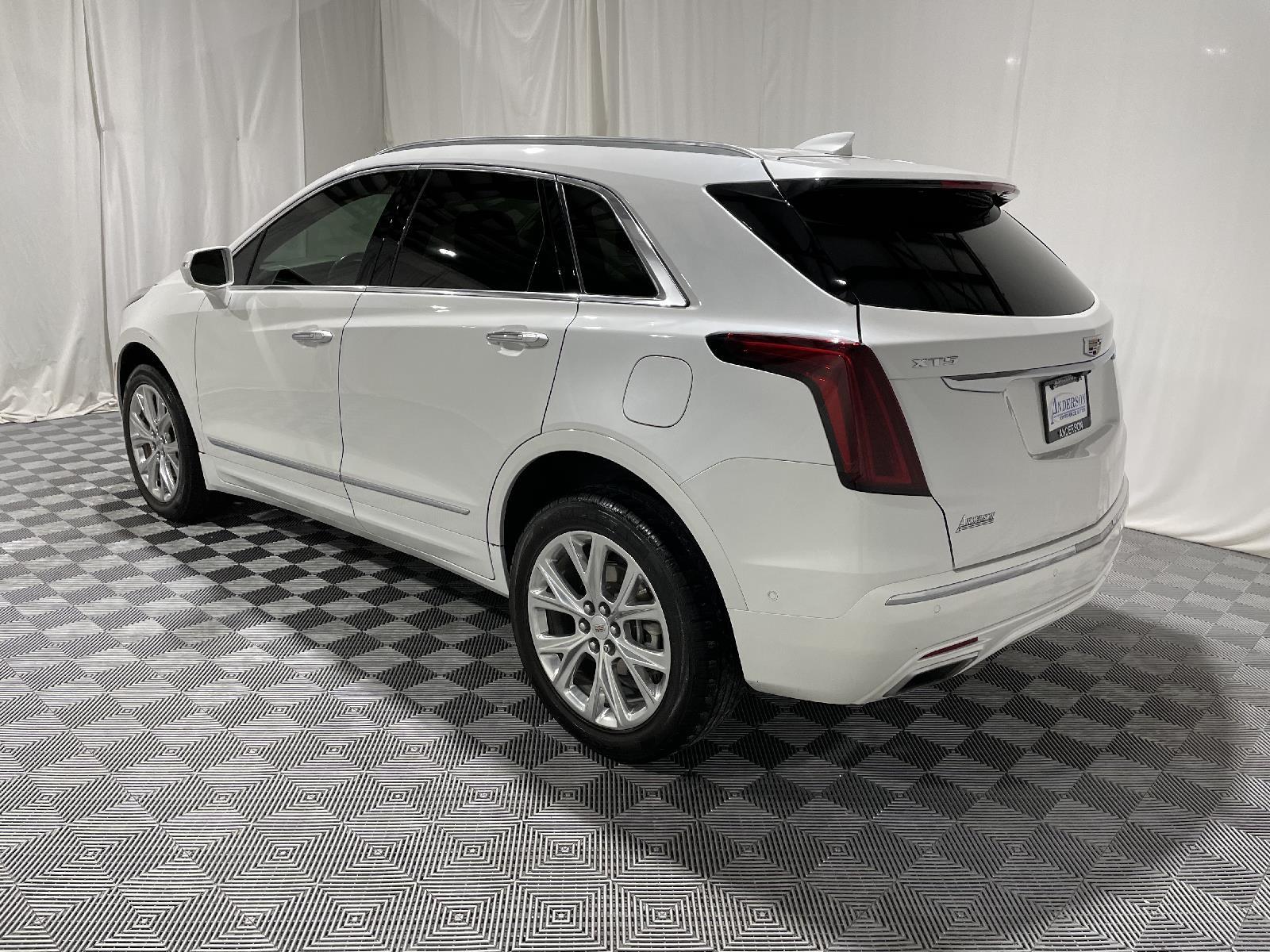 Used 2020 Cadillac XT5 Premium Luxury FWD SUV for sale in St Joseph MO