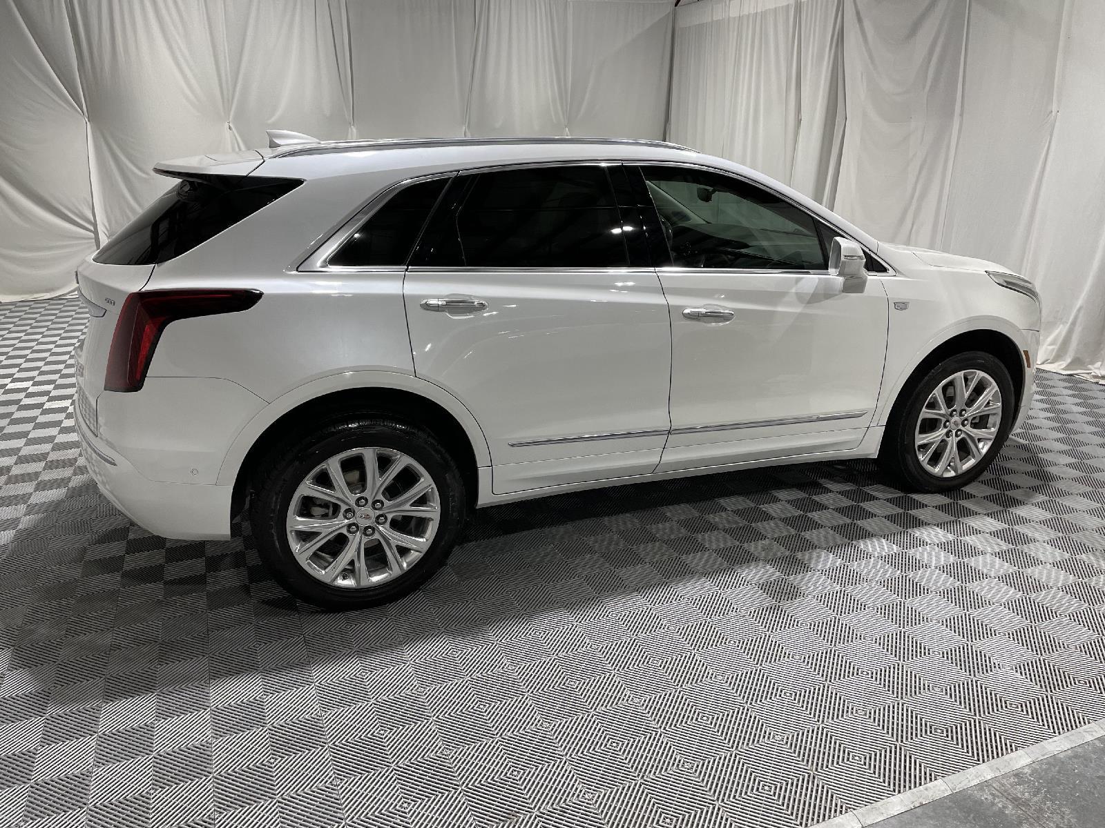 Used 2020 Cadillac XT5 Premium Luxury FWD SUV for sale in St Joseph MO