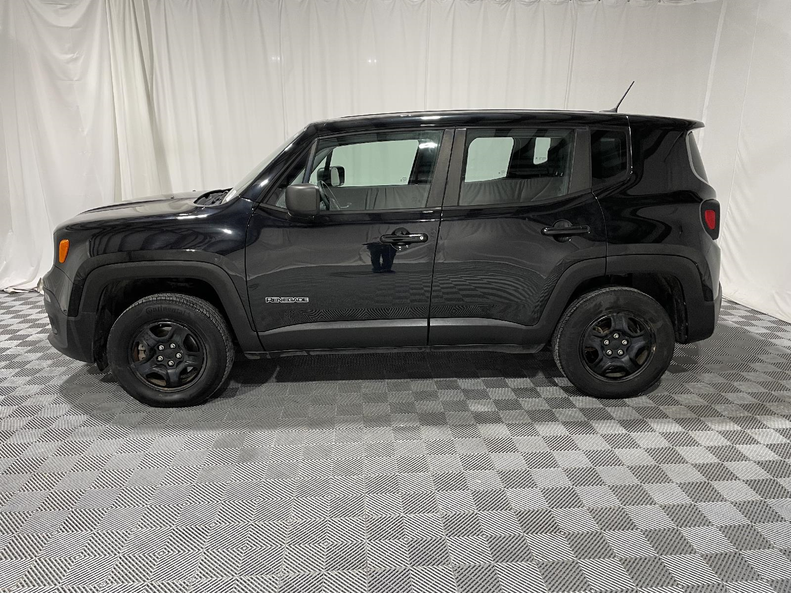 Used 2017 Jeep Renegade Sport SUV for sale in St Joseph MO