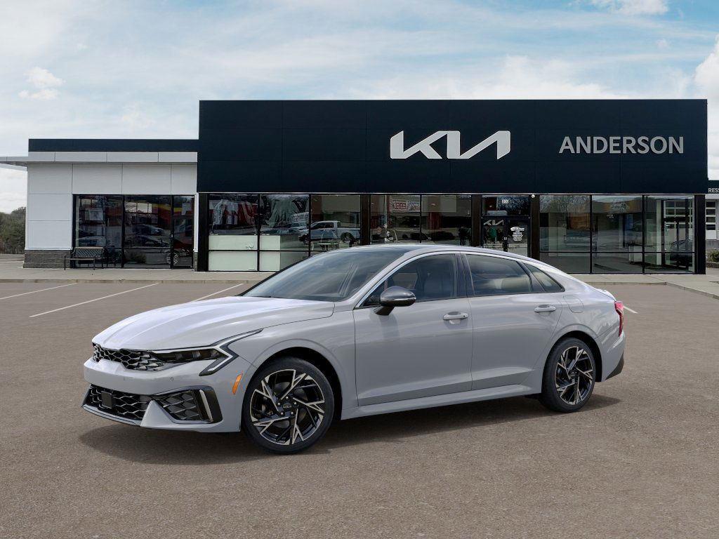 2025 Kia K5 GT-Line photo 3