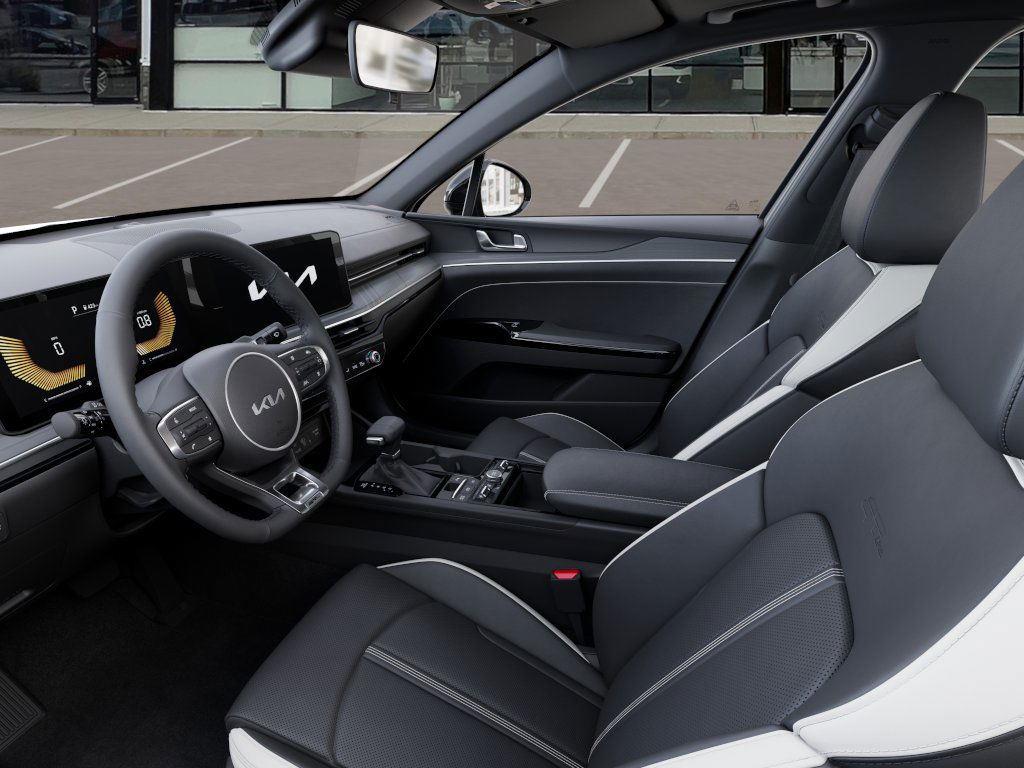New 2025 Kia K5 for sale in St. Joseph MO