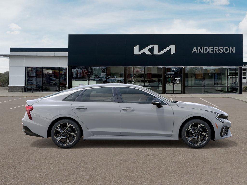 New 2025 Kia K5 for sale in St. Joseph MO