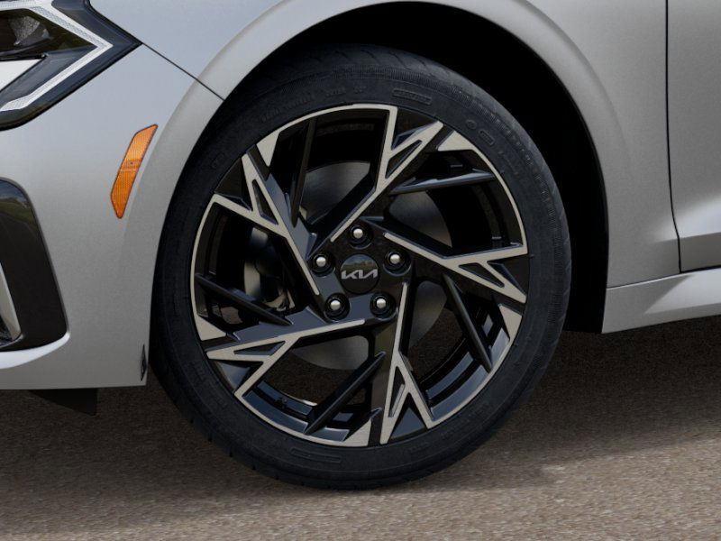 New 2025 Kia K5 for sale in St. Joseph MO