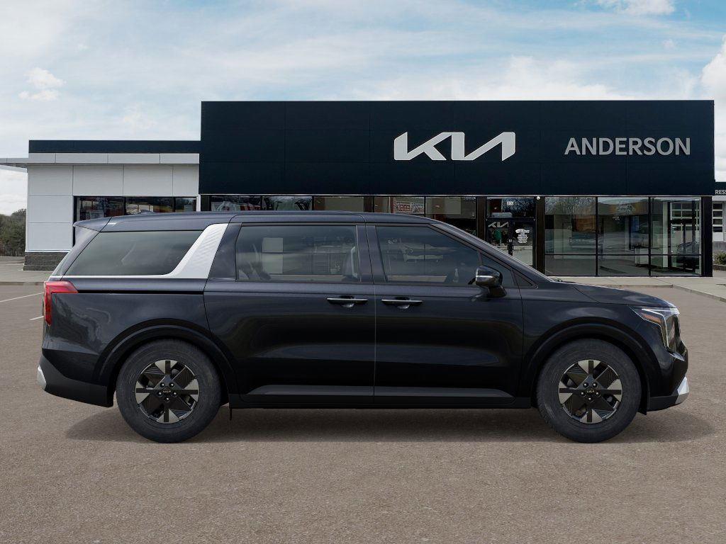 2026 Kia Carnival LXS photo 6