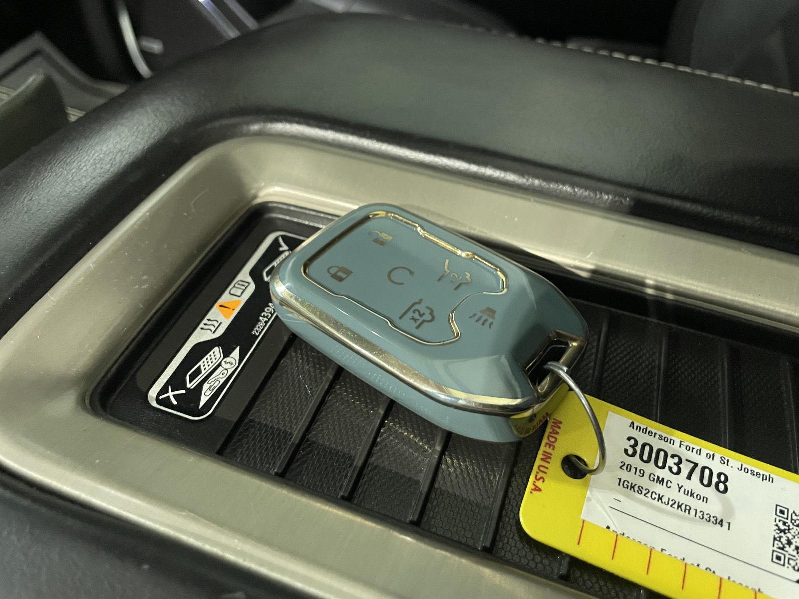 Used 2019 GMC Yukon Denali SUV/Crossover for sale in St. Joseph MO