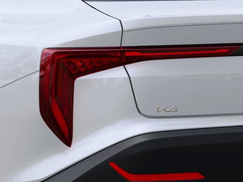 2025 Kia K4 LXS photo 4