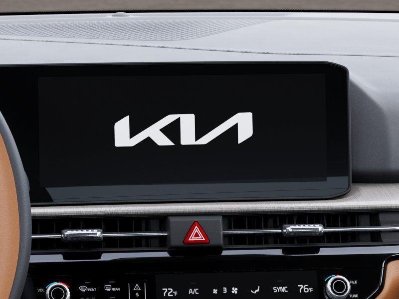Vehicle photo 20