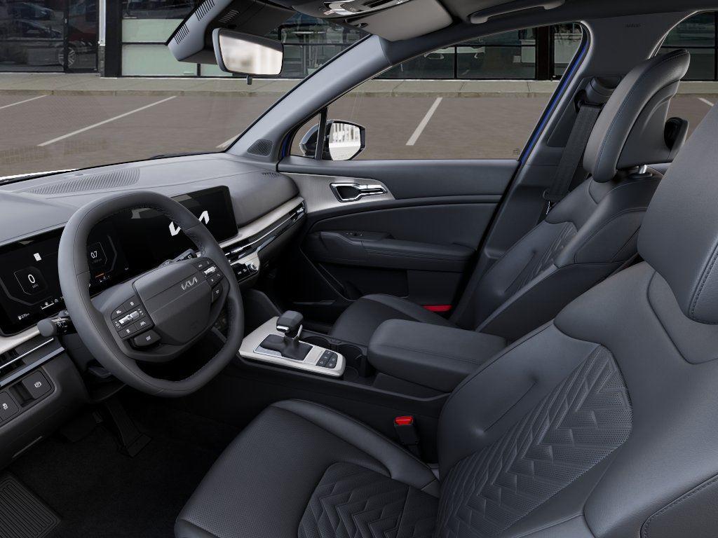 Vehicle photo 17