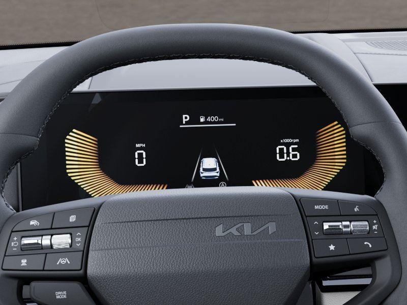 Vehicle photo 21
